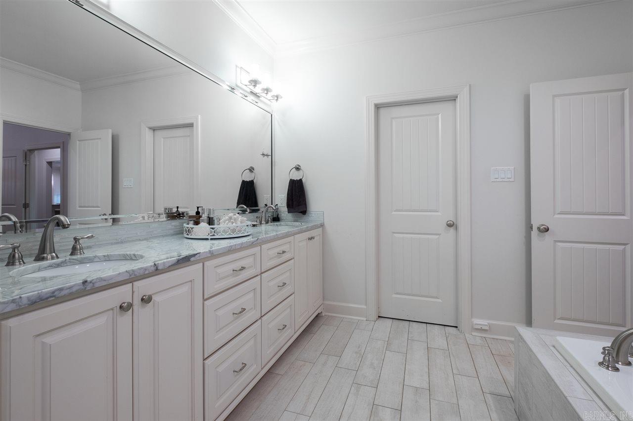 BISHOP PLACE - LITTLE ROCK - Residential