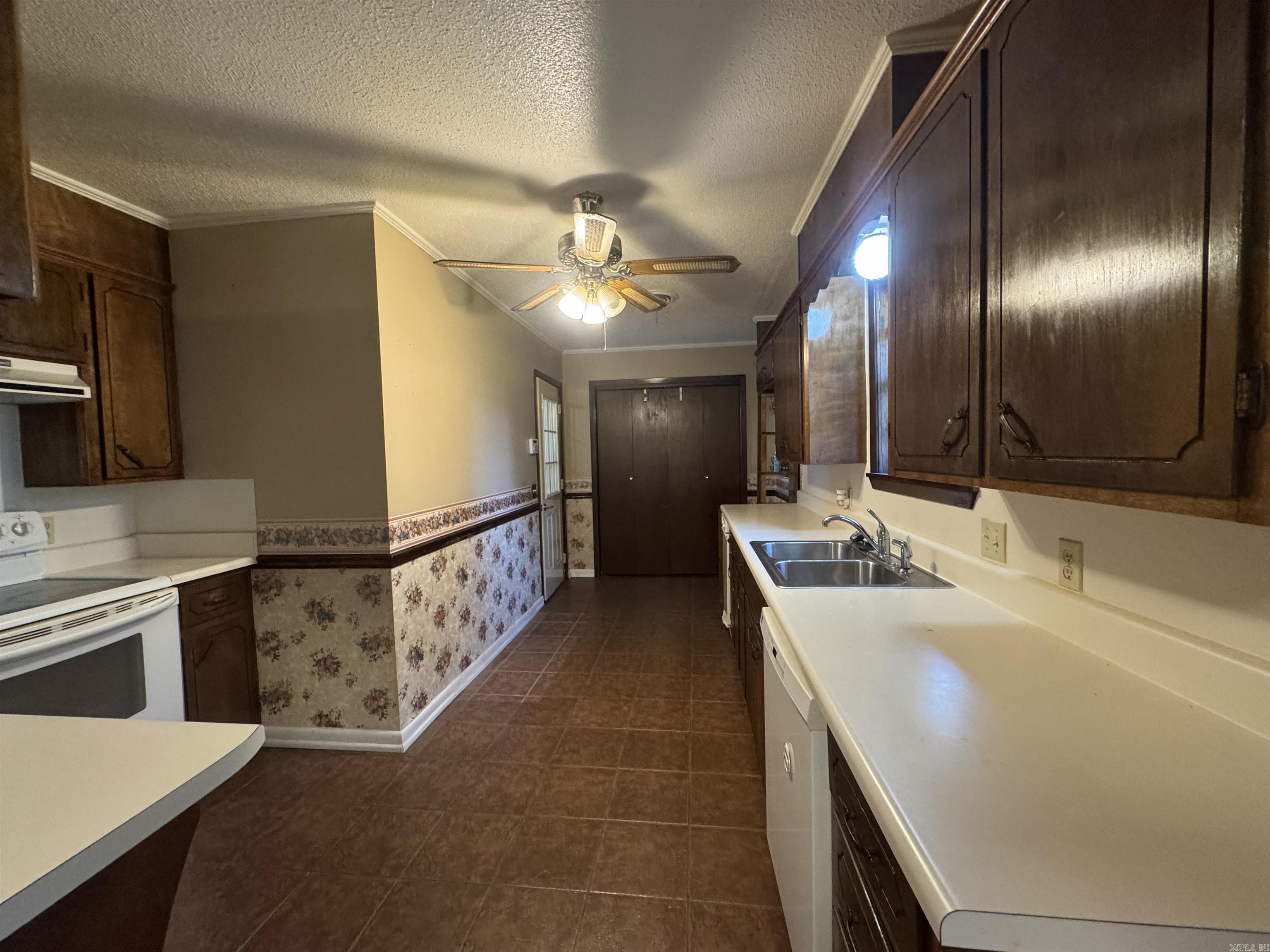 GIPSON'S - Residential