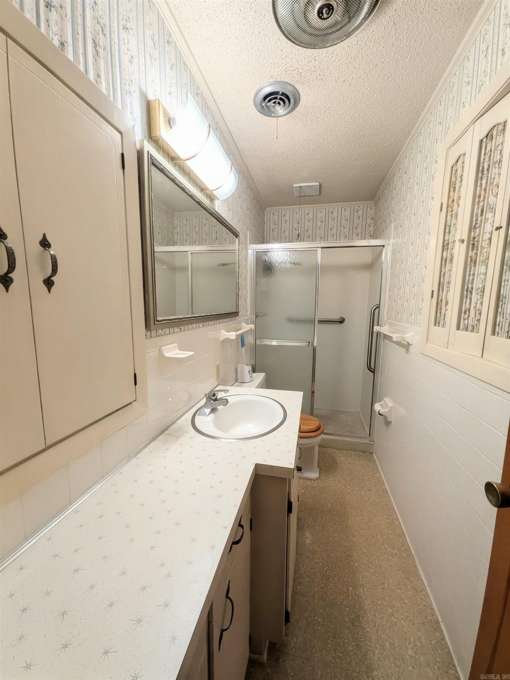 Mike Berg Lake - Residential