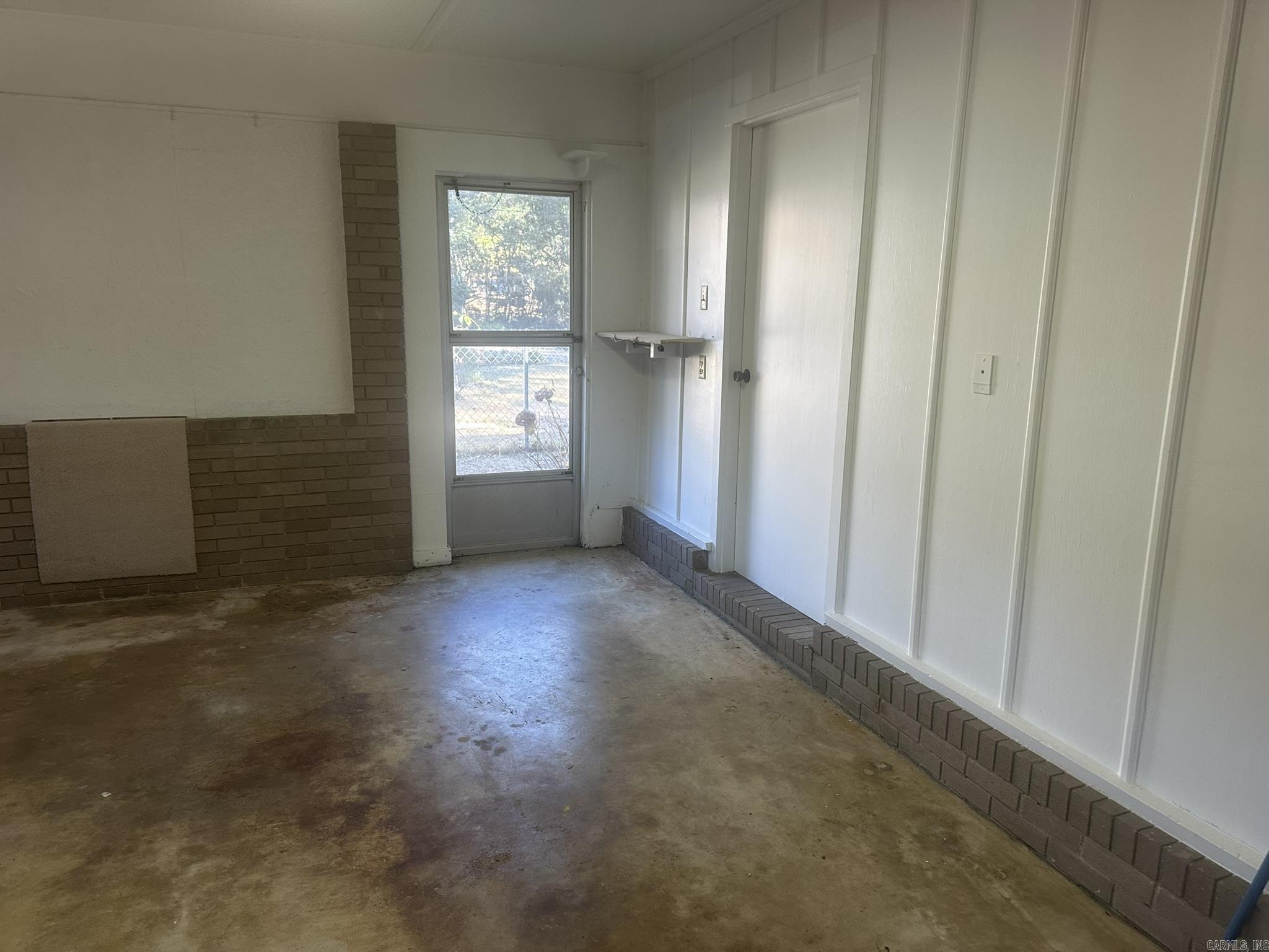 Mike Berg Lake - Residential