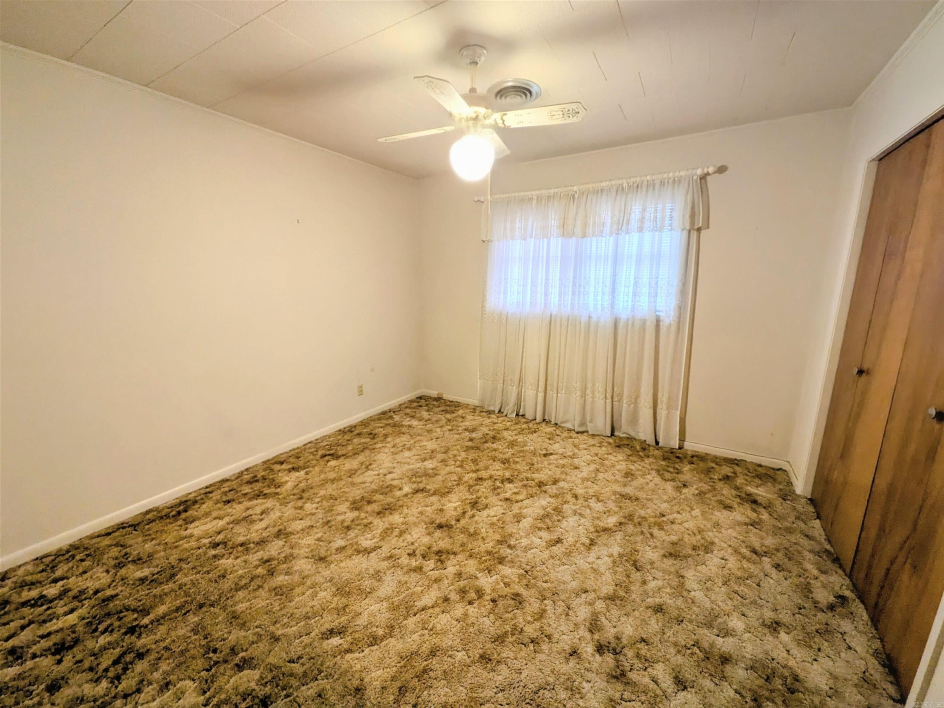 Mike Berg Lake - Residential