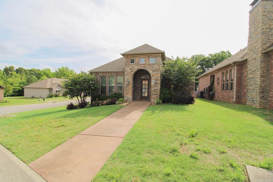 Cutest patio style home in a gated subdivision in West Conway! Gorgeous details throughout. Don't miss the chance to live in this sought after community!