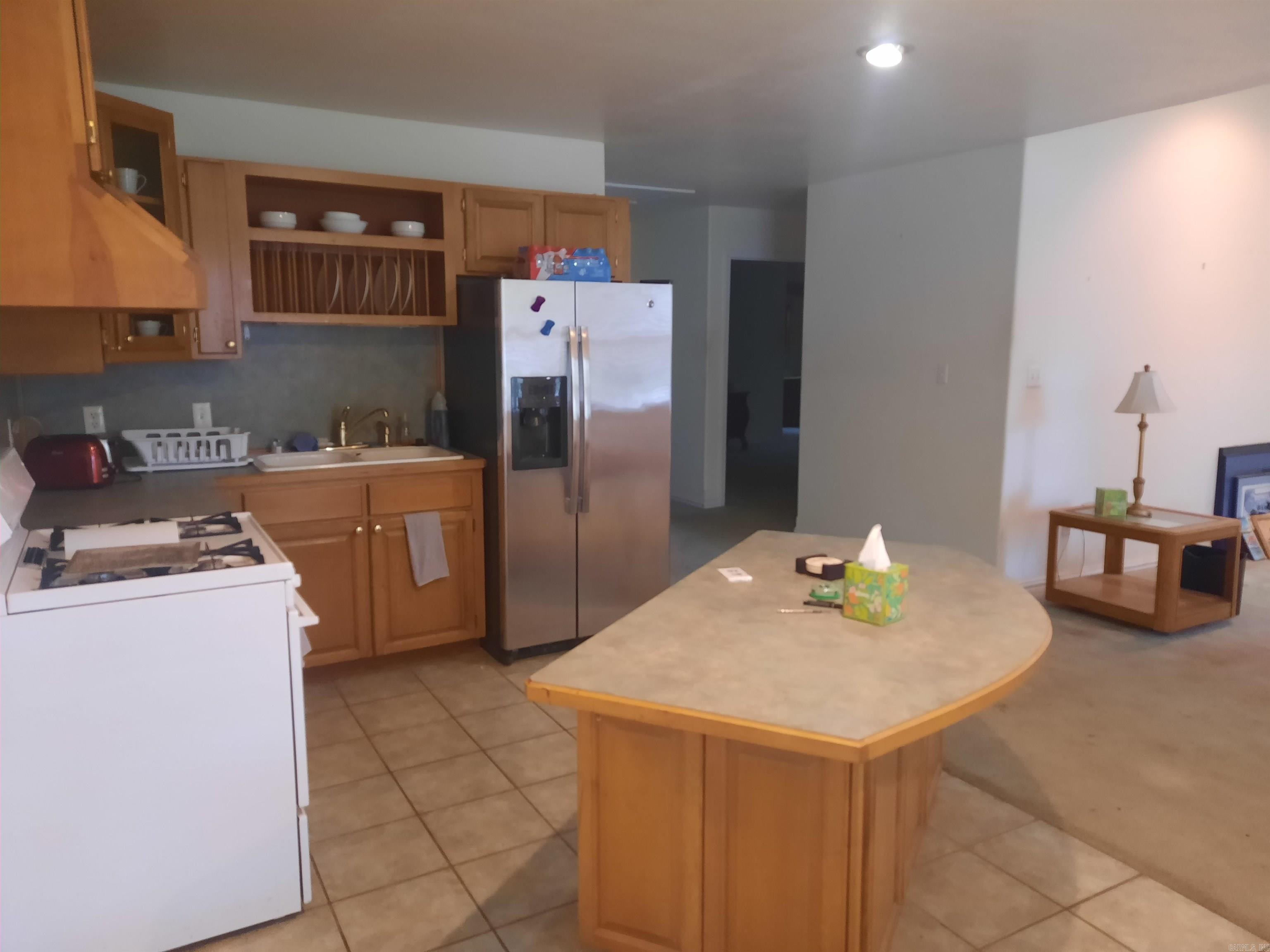 LANCASTER WESTERN - Residential