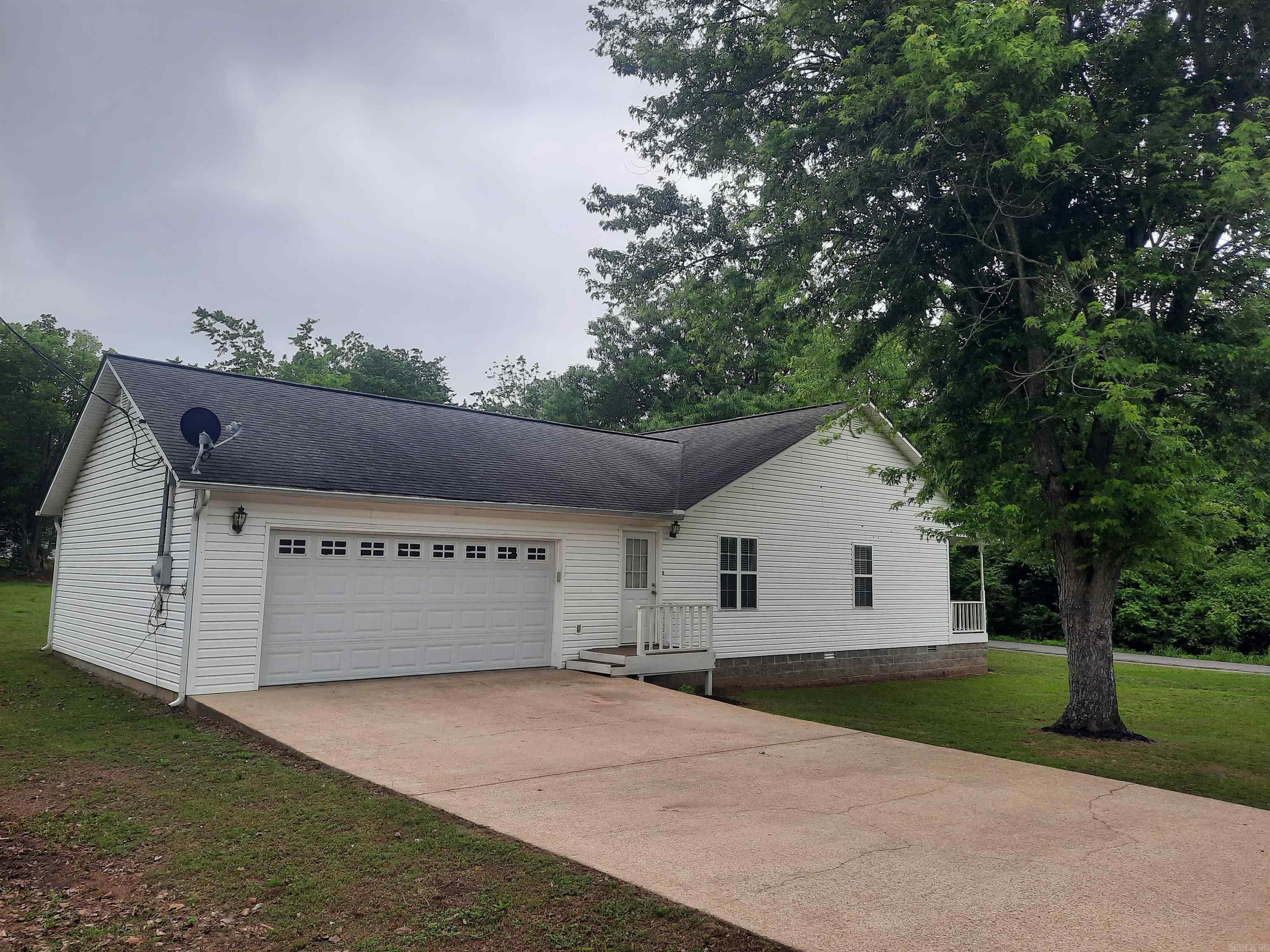 LANCASTER WESTERN - Residential