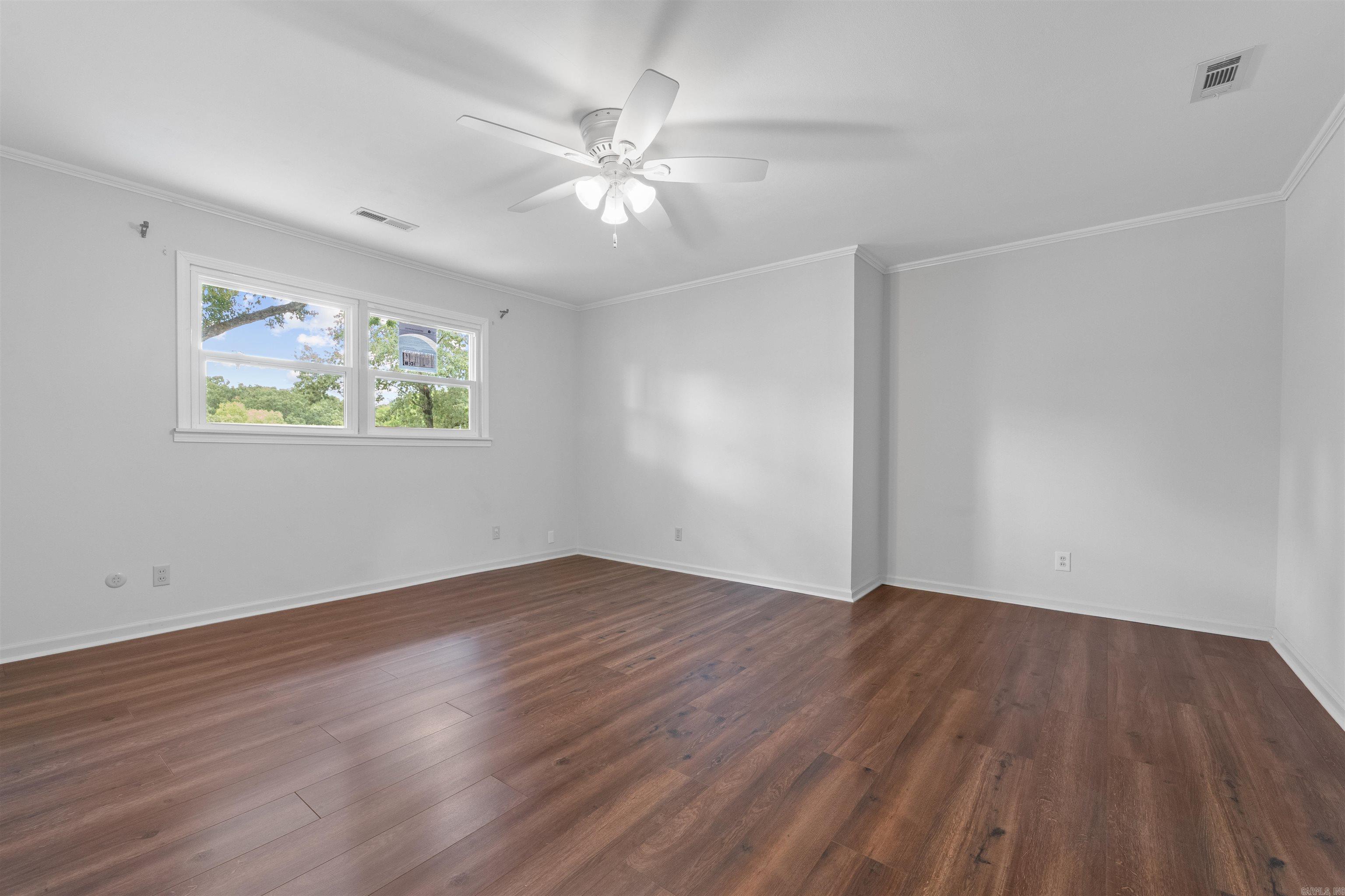 LAKEWOOD NE - Residential