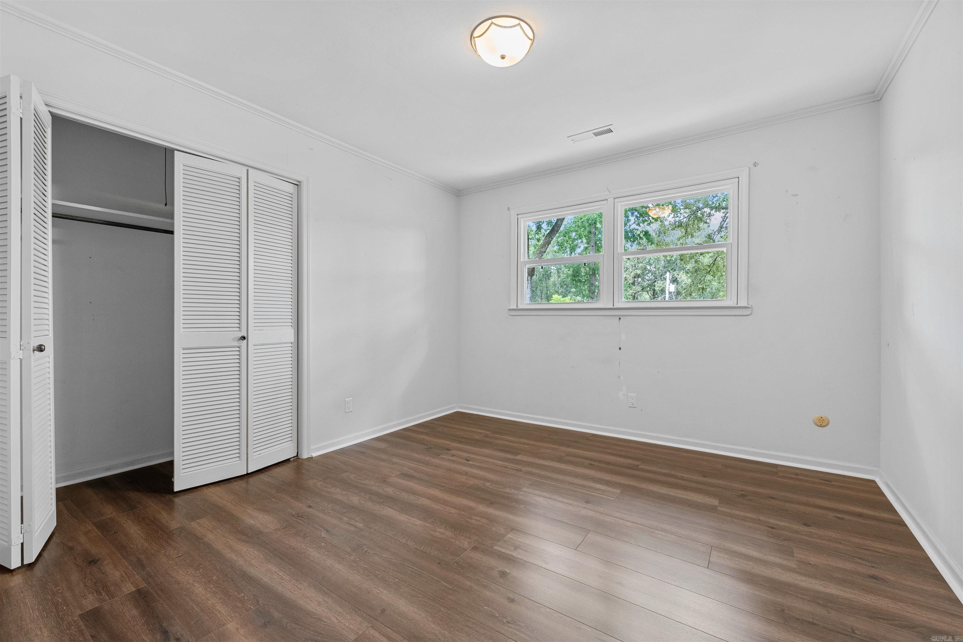 LAKEWOOD NE - Residential