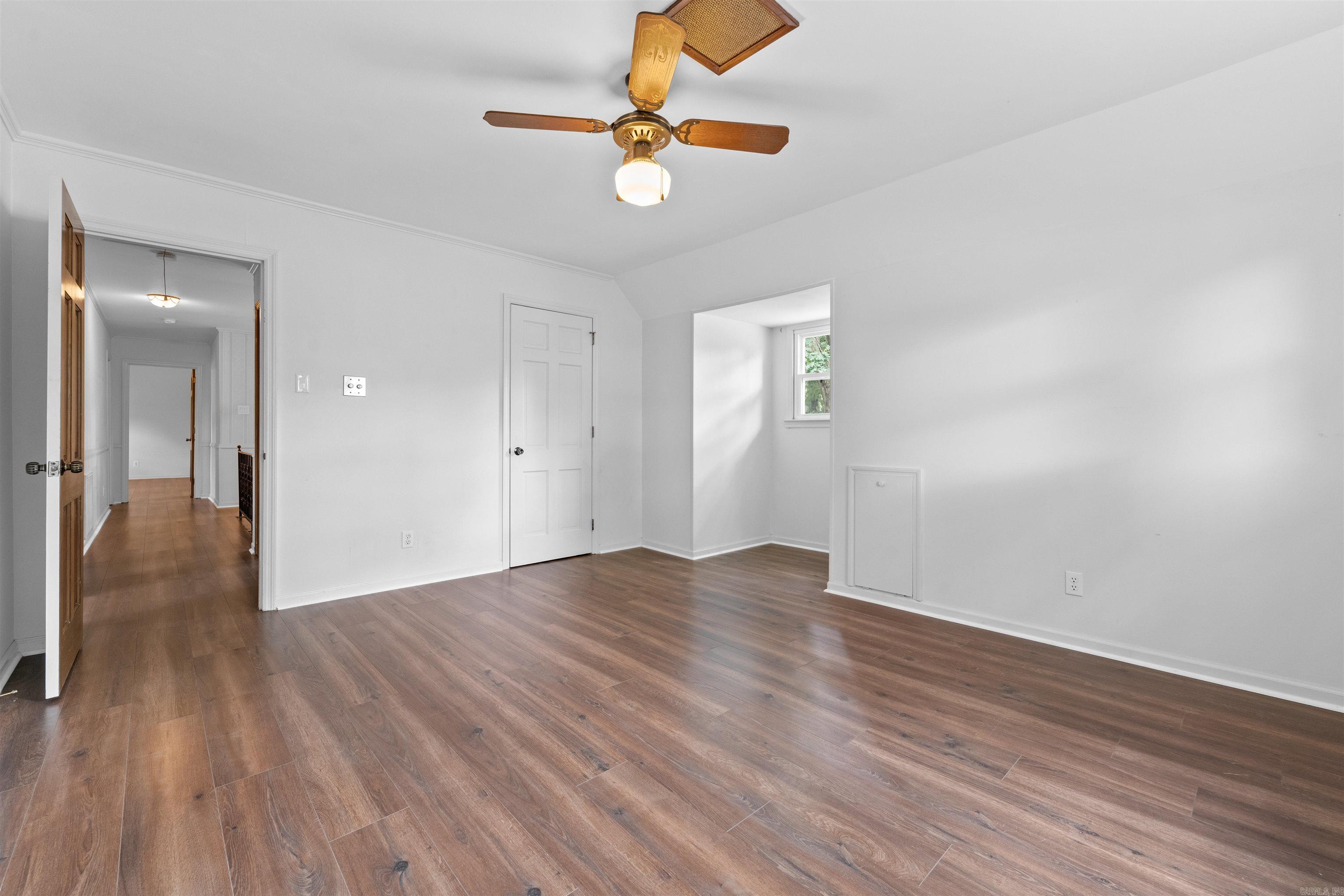 LAKEWOOD NE - Residential