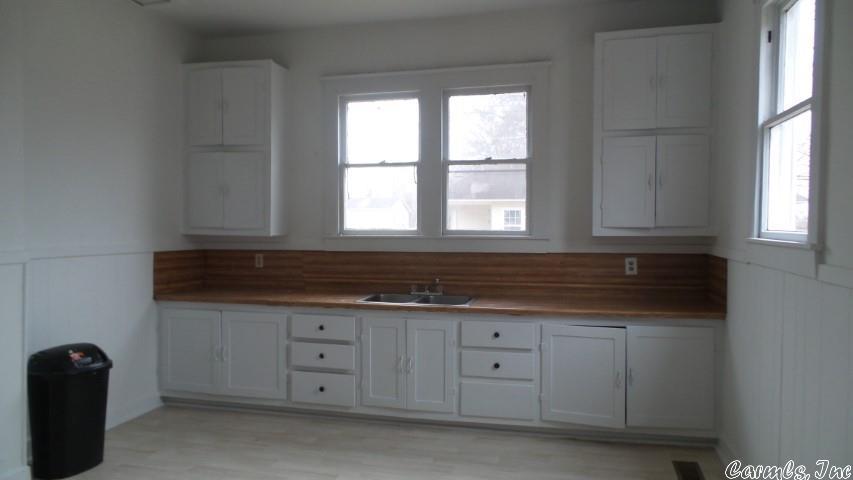 Holts Industrial - Residential Lease