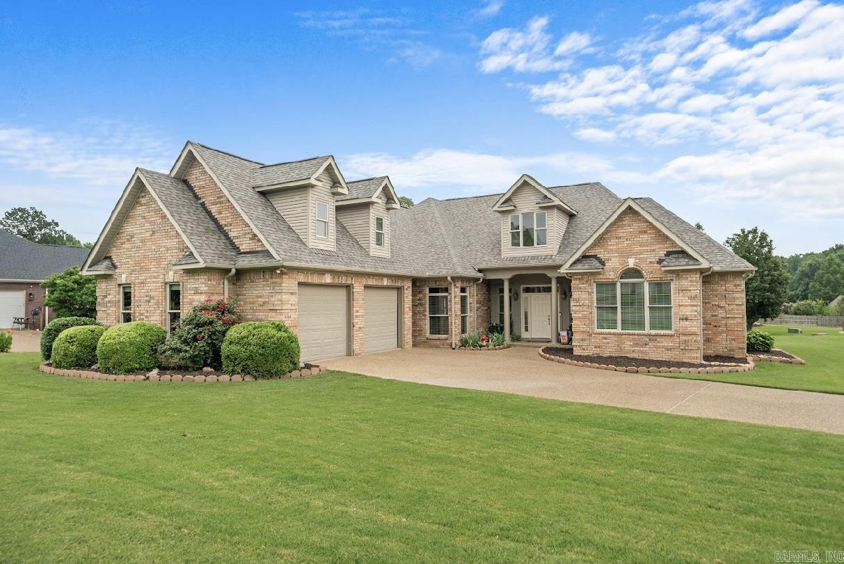 QUAIL RIDGE ESTATES - Residential