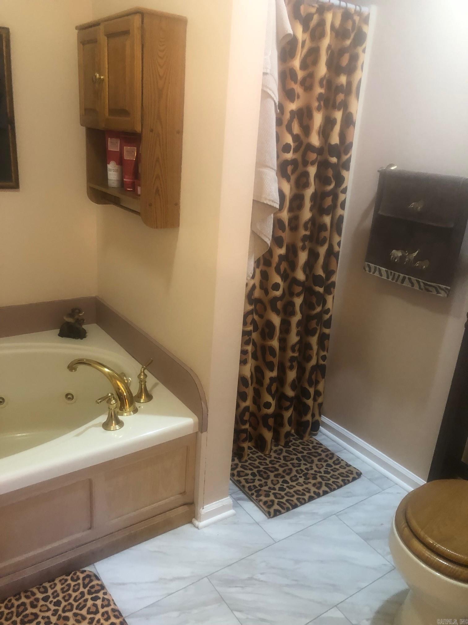 KENNETH SITES - Residential