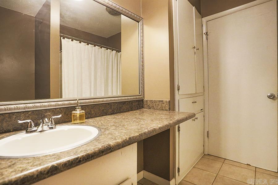 LINDENWOOD - Residential