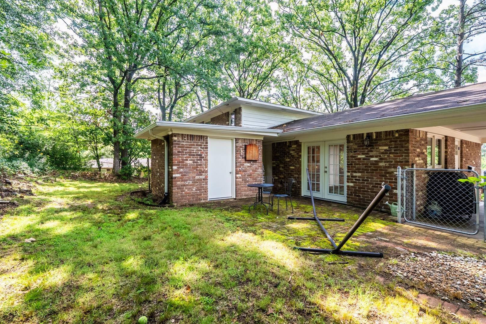 SHANNON HILLS EAST - Residential