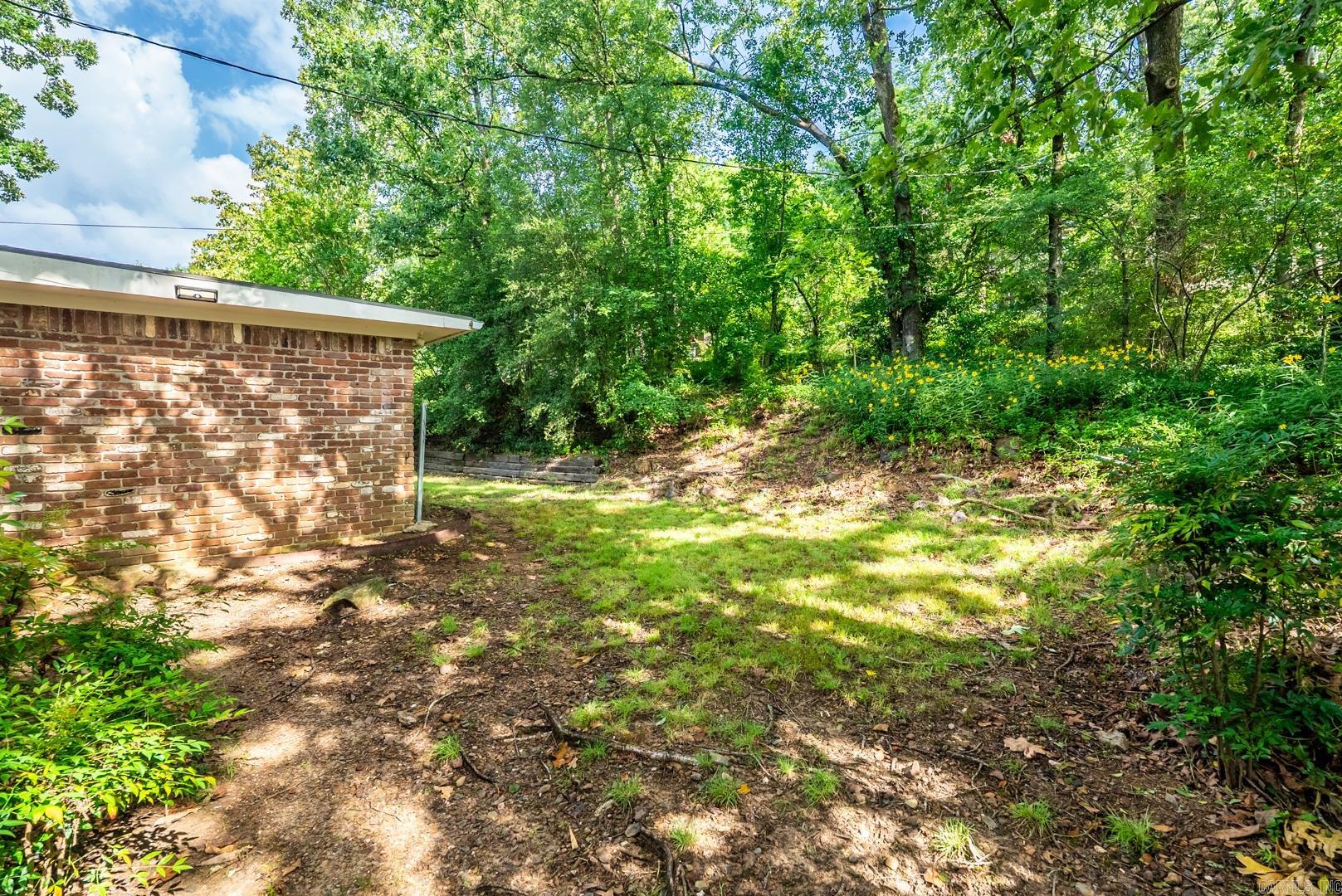 SHANNON HILLS EAST - Residential