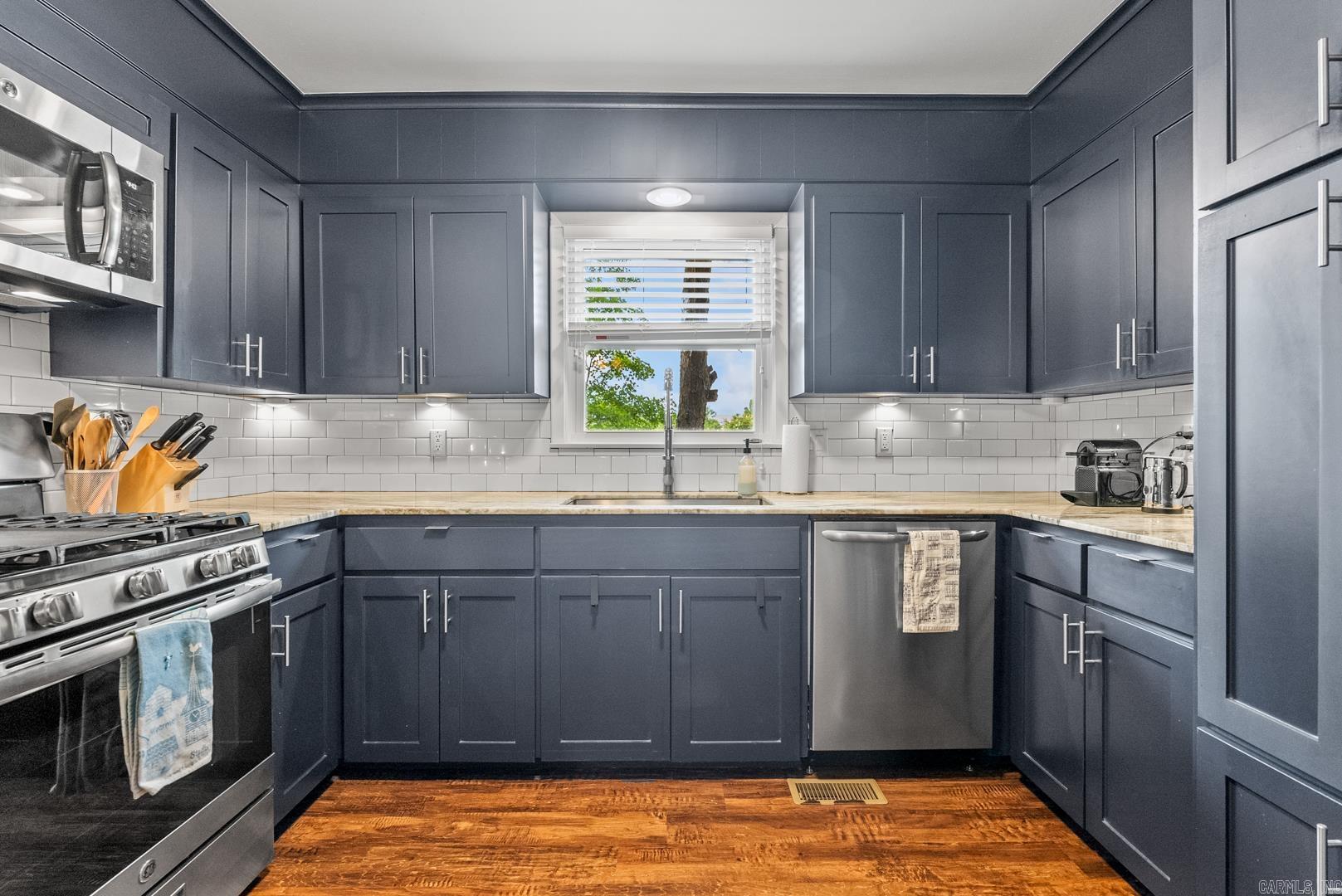 SHANNON HILLS EAST - Residential