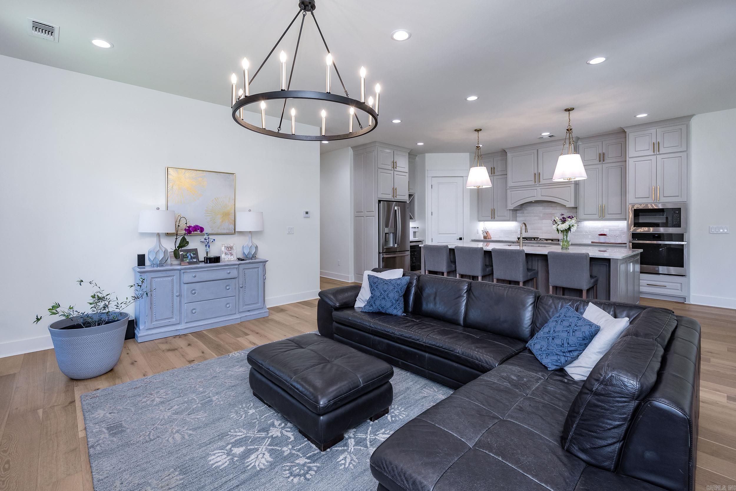 FLETCHER VALLEY "FLETCHER RIDGE" - Residential