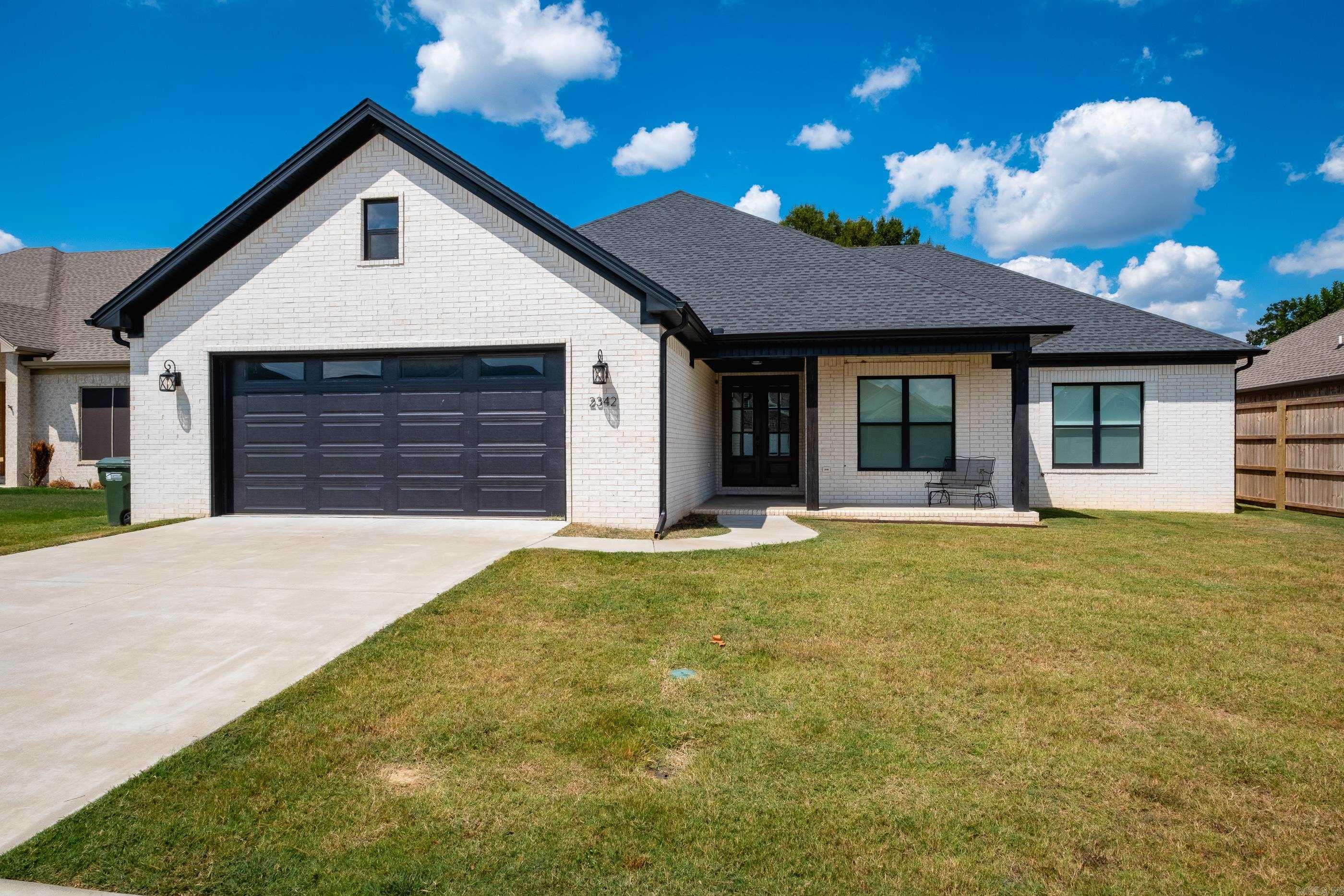 Beautiful one-level home located in West Conway featuring 4 bedrooms and 2 full bathrooms. The open layout includes LVP flooring throughout. The primary suite offers a walking-in closet, separate shower, and soaking tub. The kitchen is equipped with a gas range, pot filler, farmhouse sink, and additional upgrades designed for convenience and function. This property combines style and comfort in a desirable location.