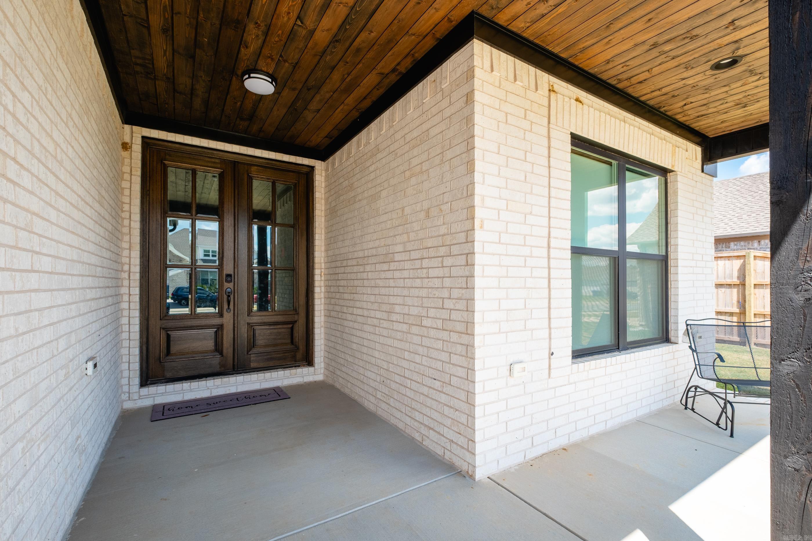 IVY PLACE - Residential