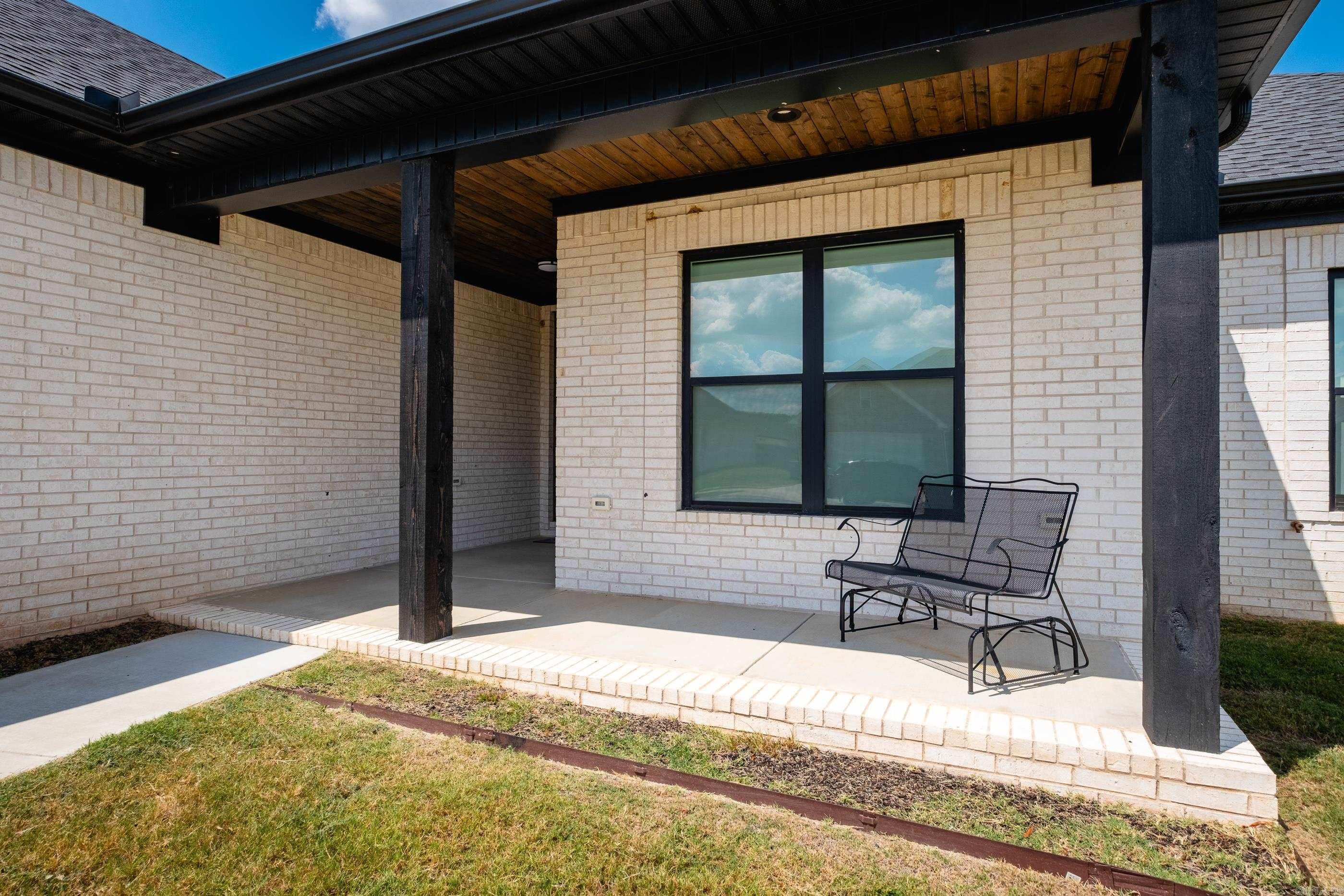 IVY PLACE - Residential