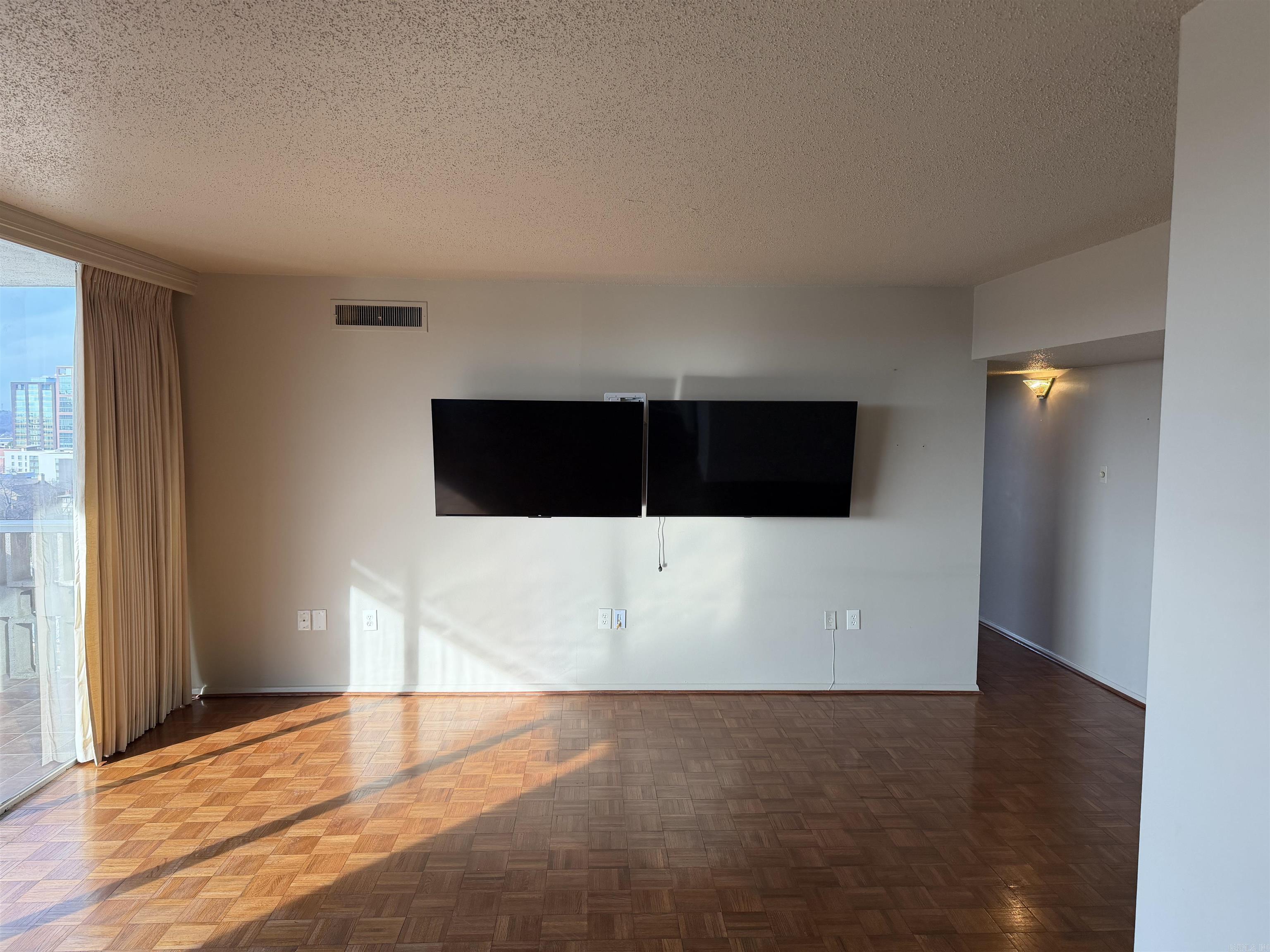 QUAPAW TOWERS HPR - Residential