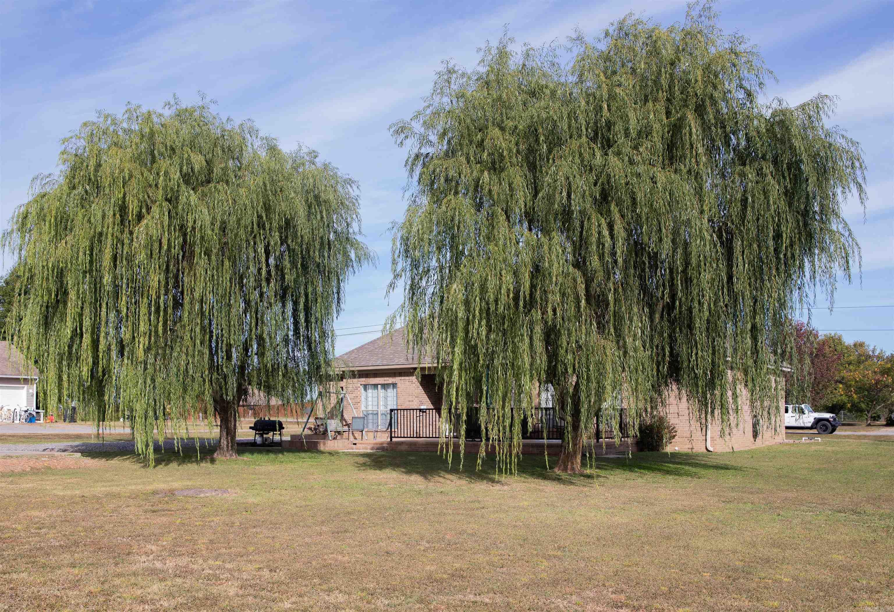 KESSINGER PLACE - Residential