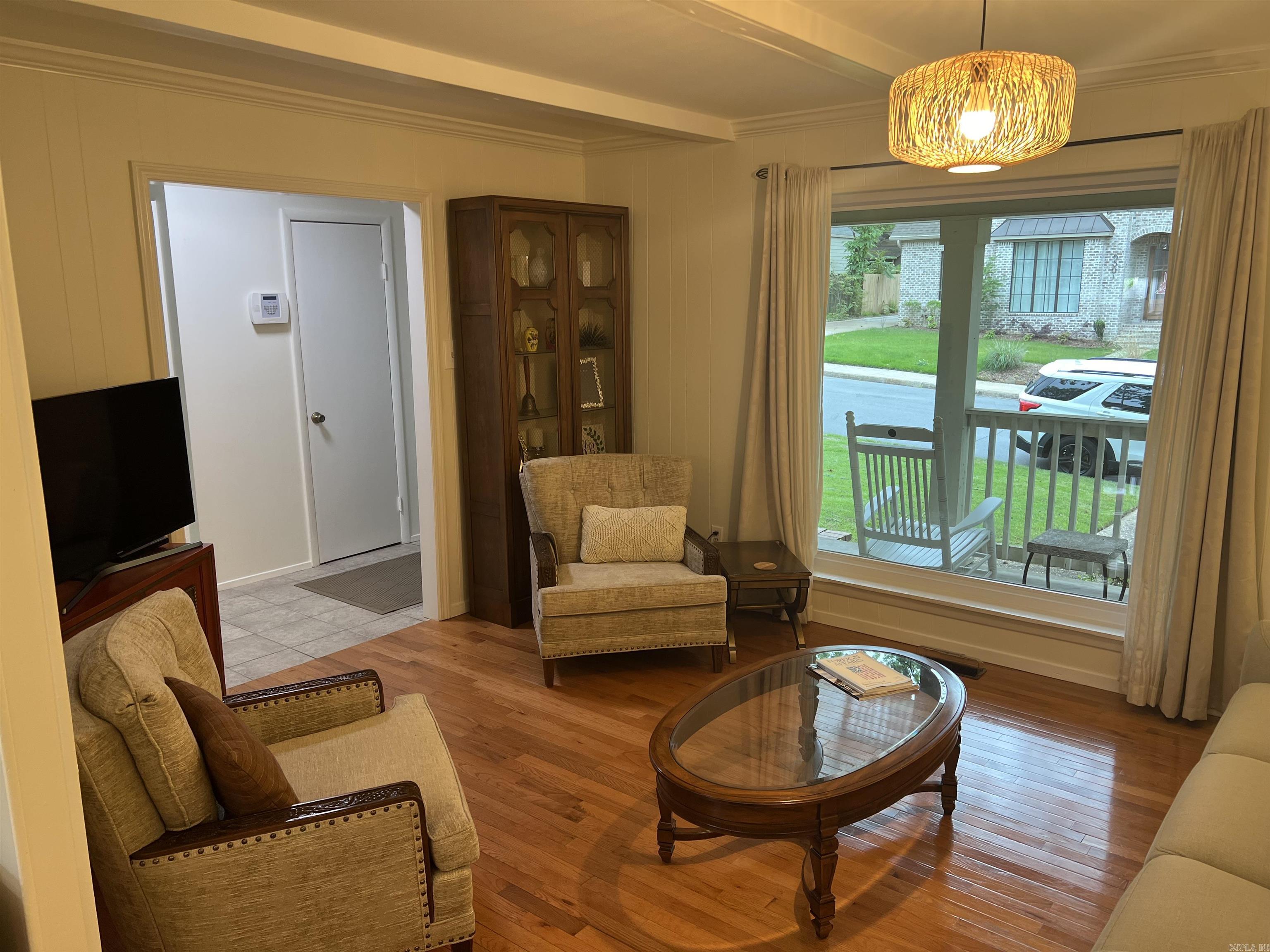 Hollywood - Residential