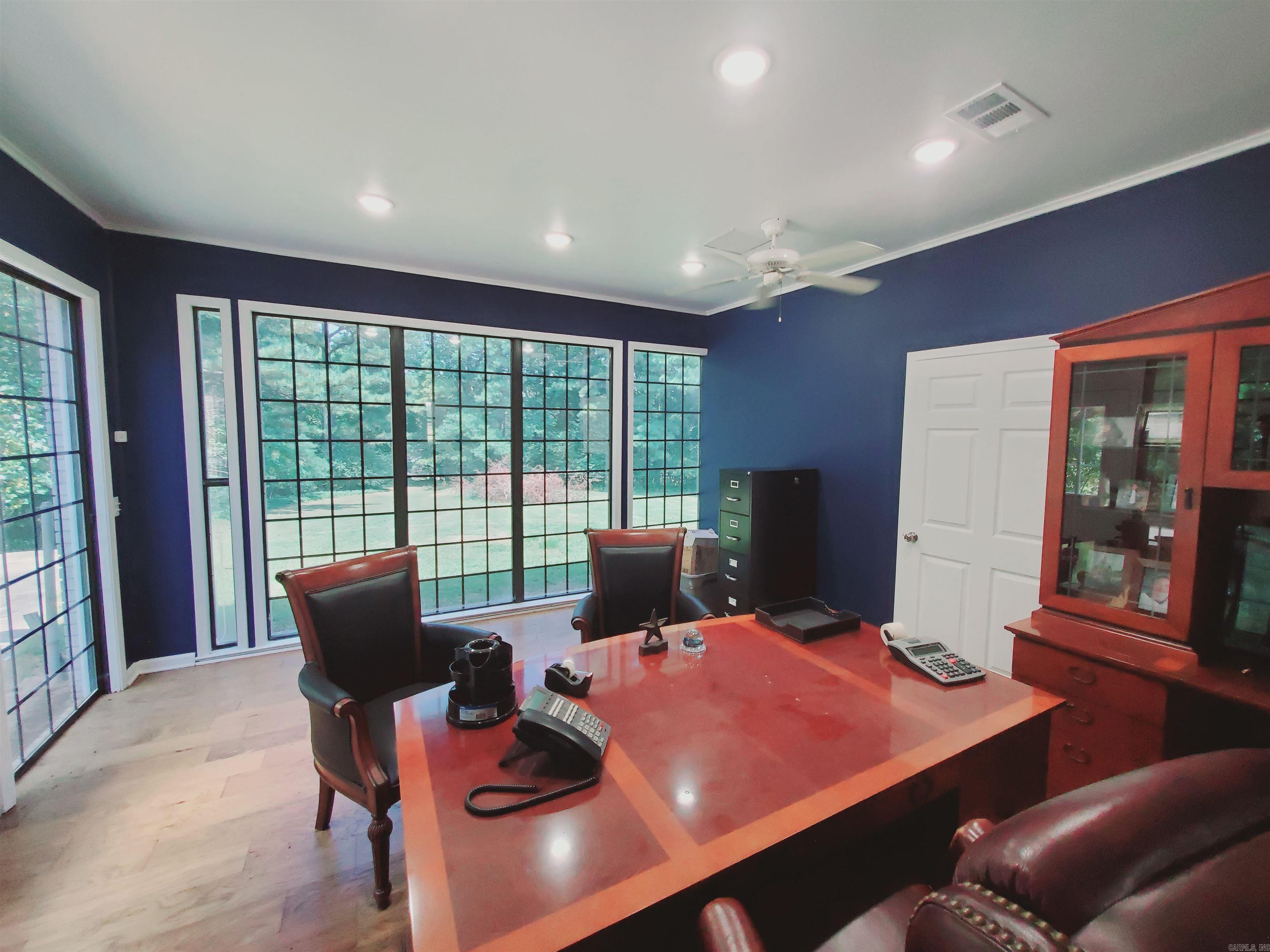M&B PIGGOTT 2-20-8 - Residential