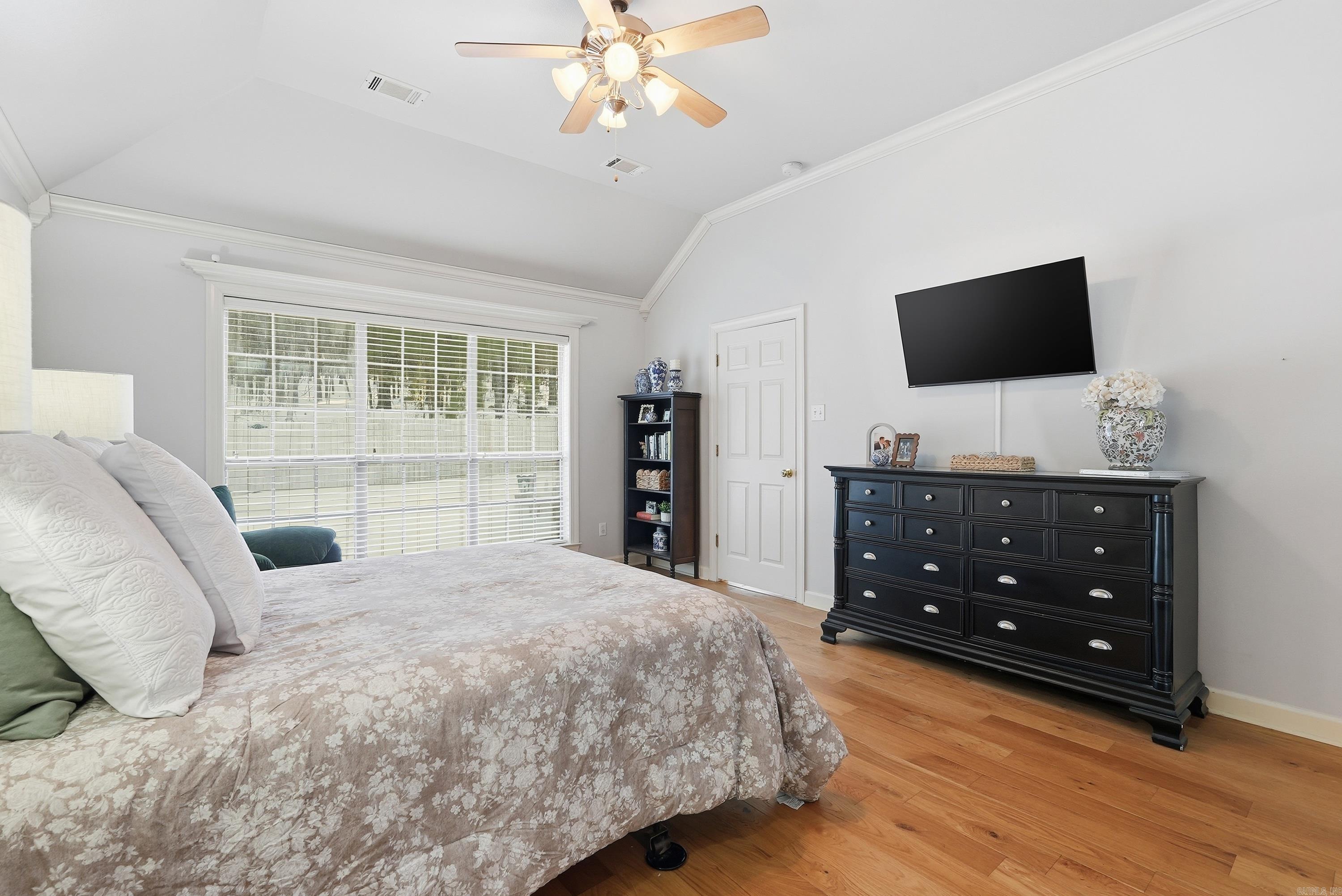 COUNTRY CLUB OF ARK THE - Residential