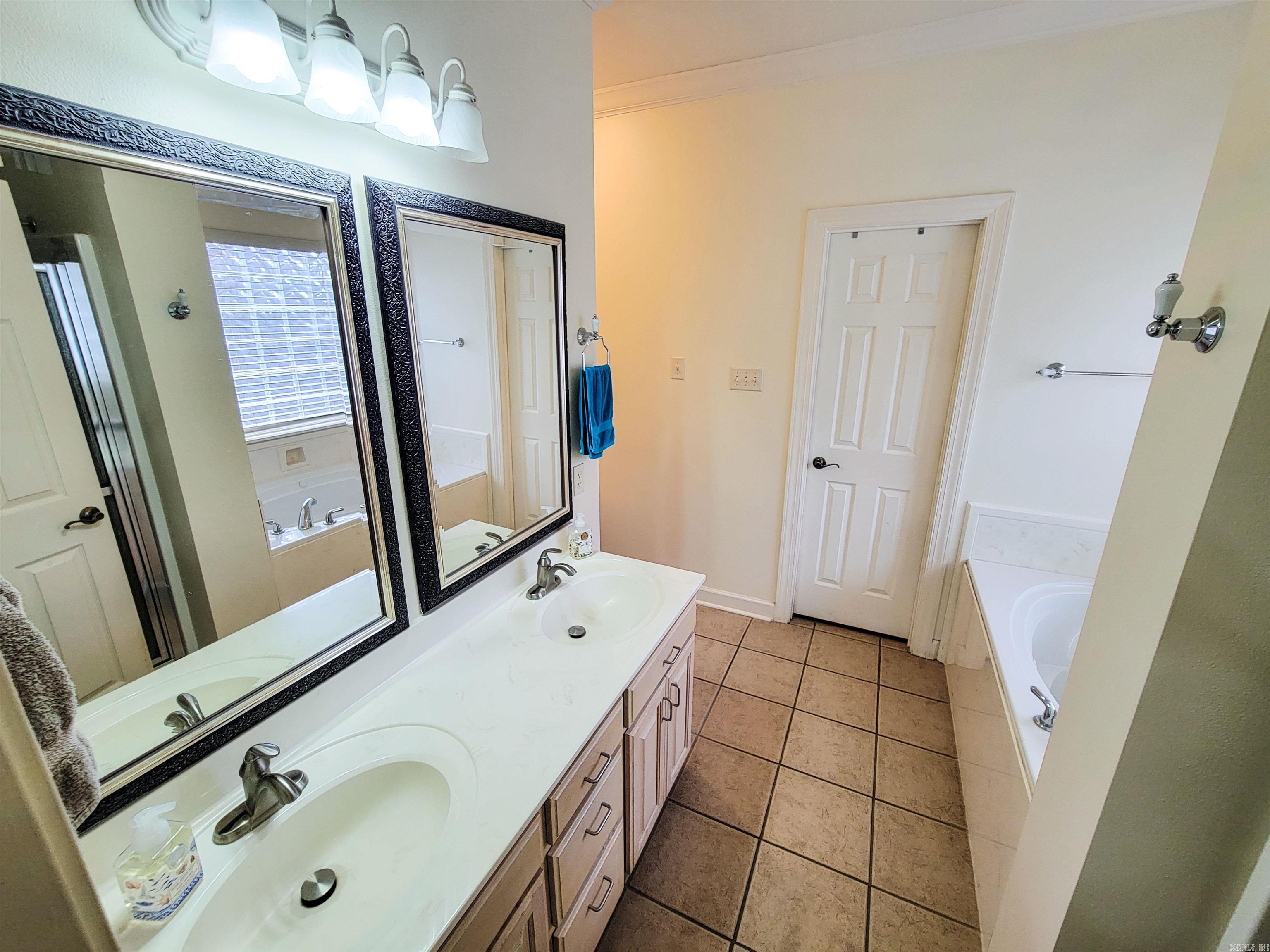 WESTFIELD - Residential