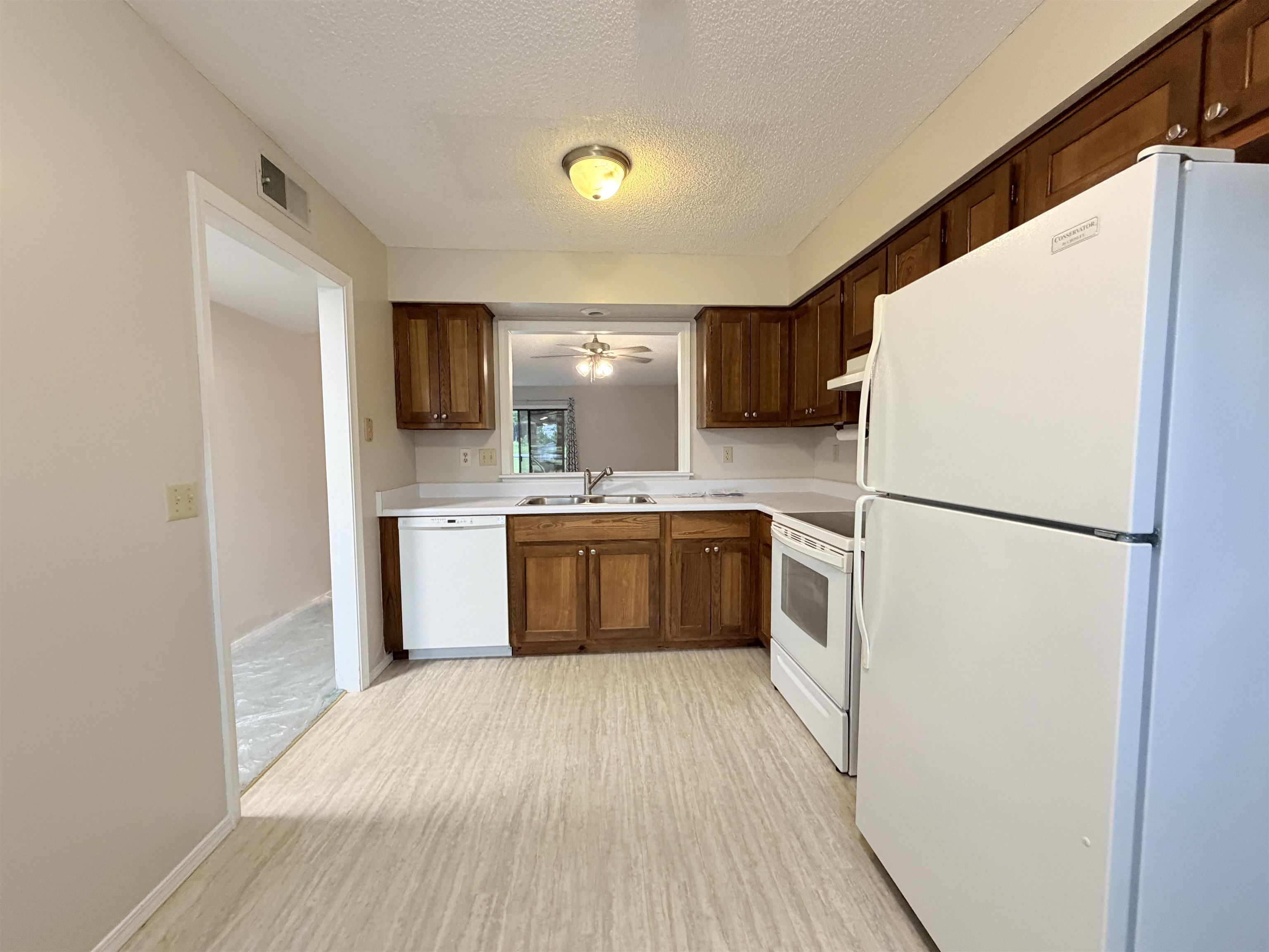 CHEROKEE COURTS - Residential