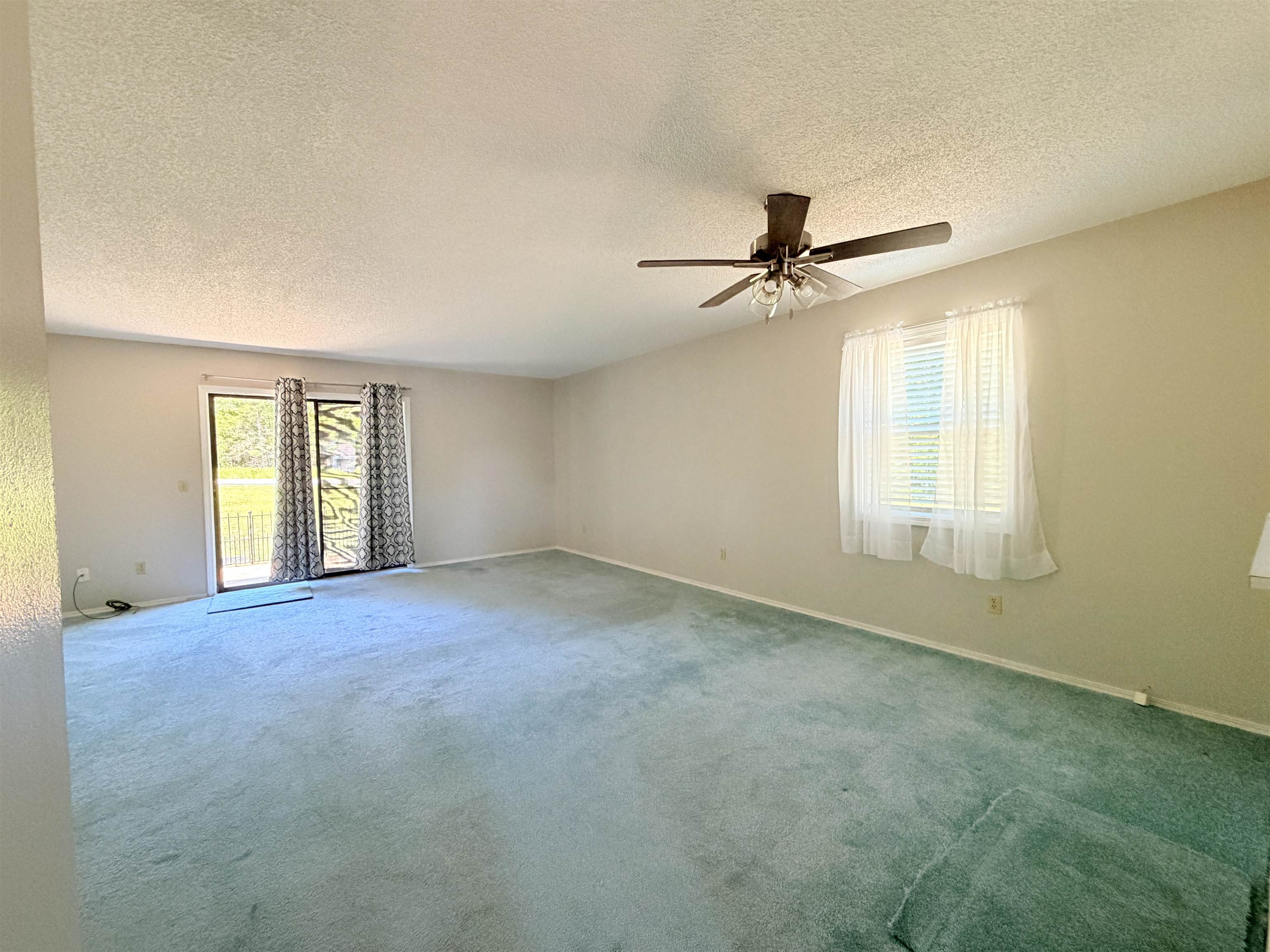 CHEROKEE COURTS - Residential