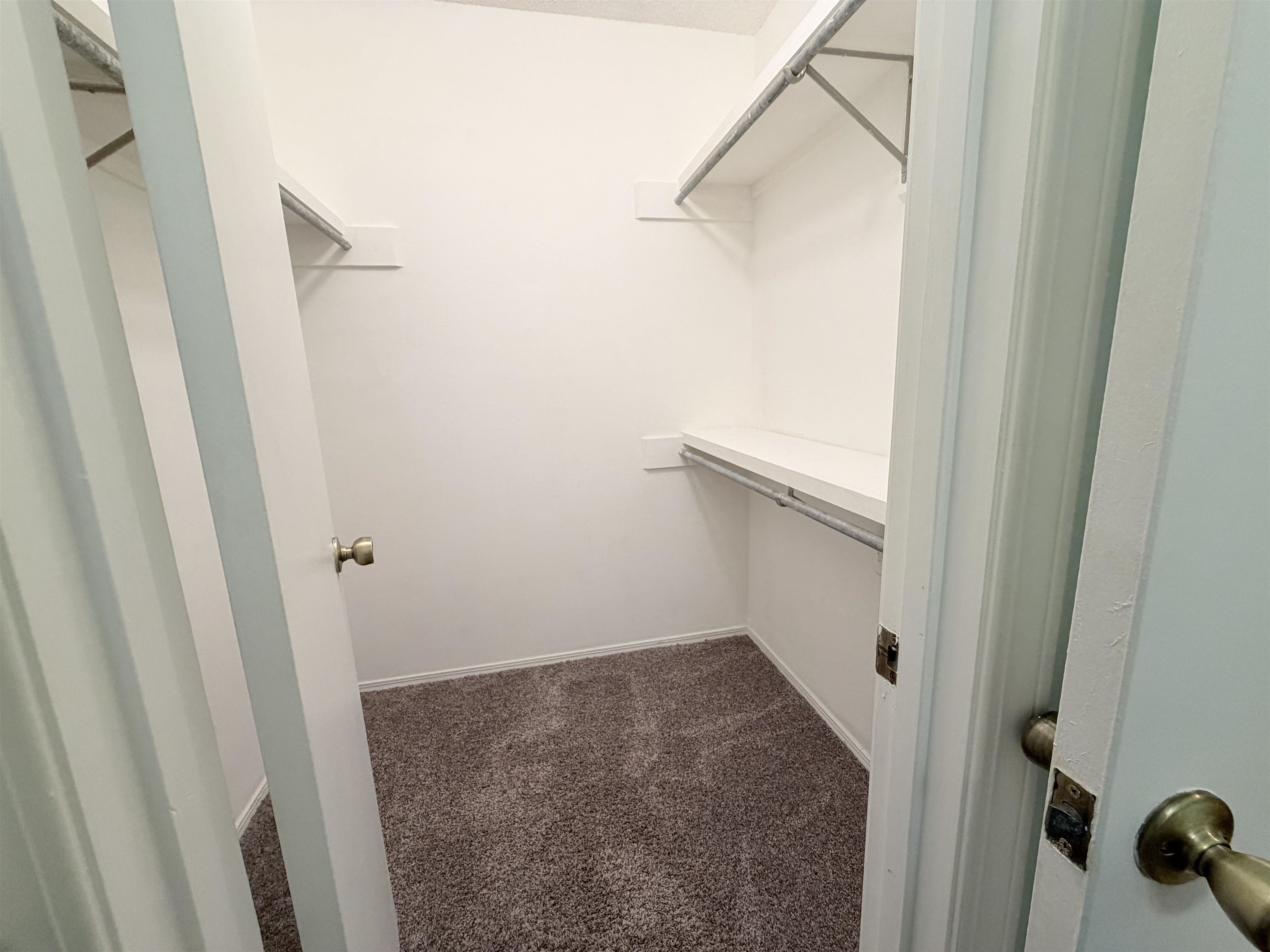 CHEROKEE COURTS - Residential