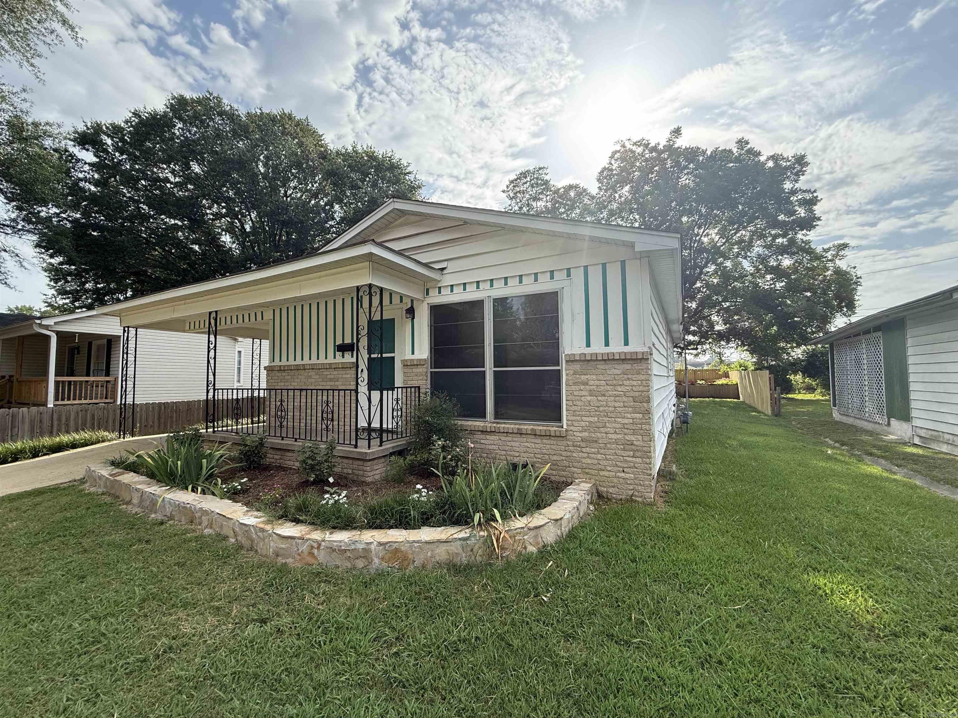 Troutt - Residential