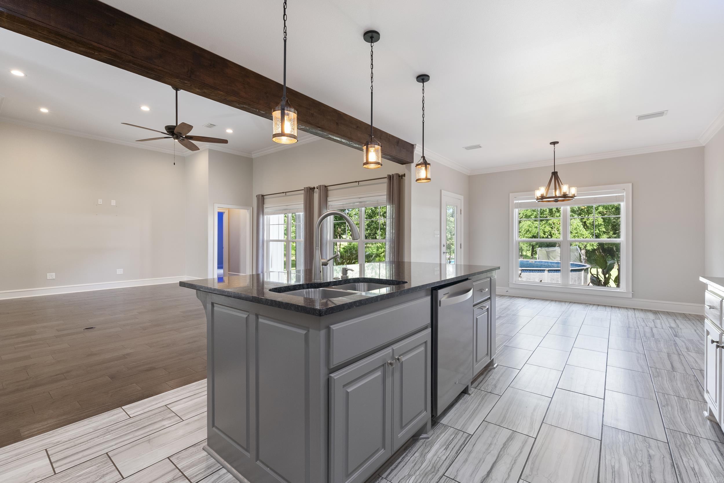 HENDRICKSON ACRES - Residential