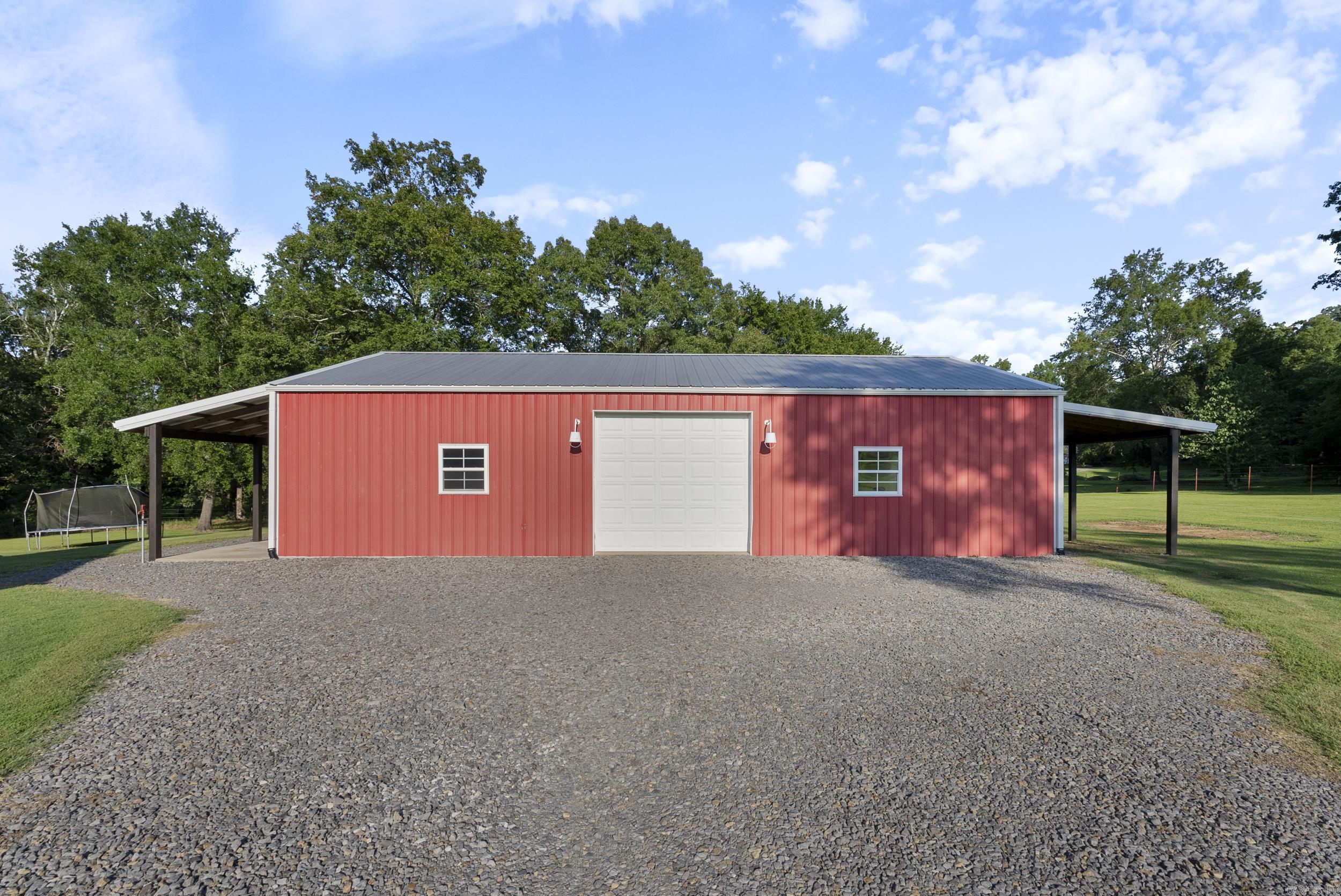 HENDRICKSON ACRES - Residential