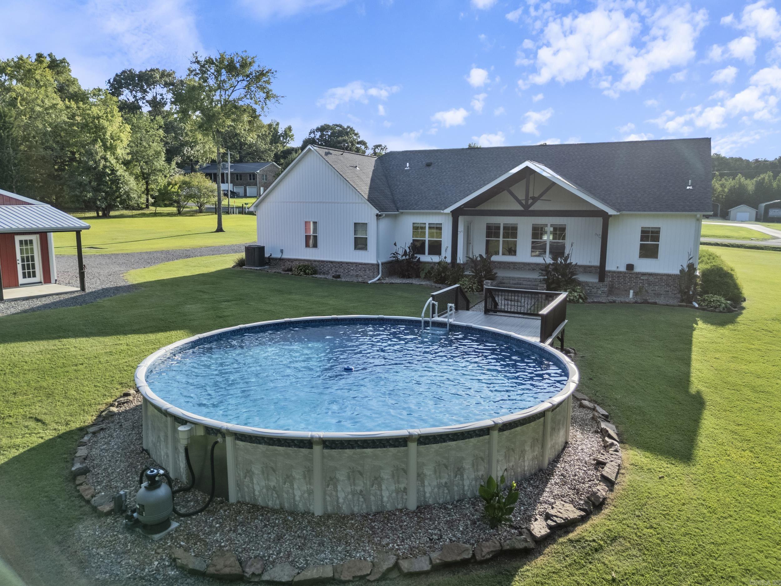 HENDRICKSON ACRES - Residential