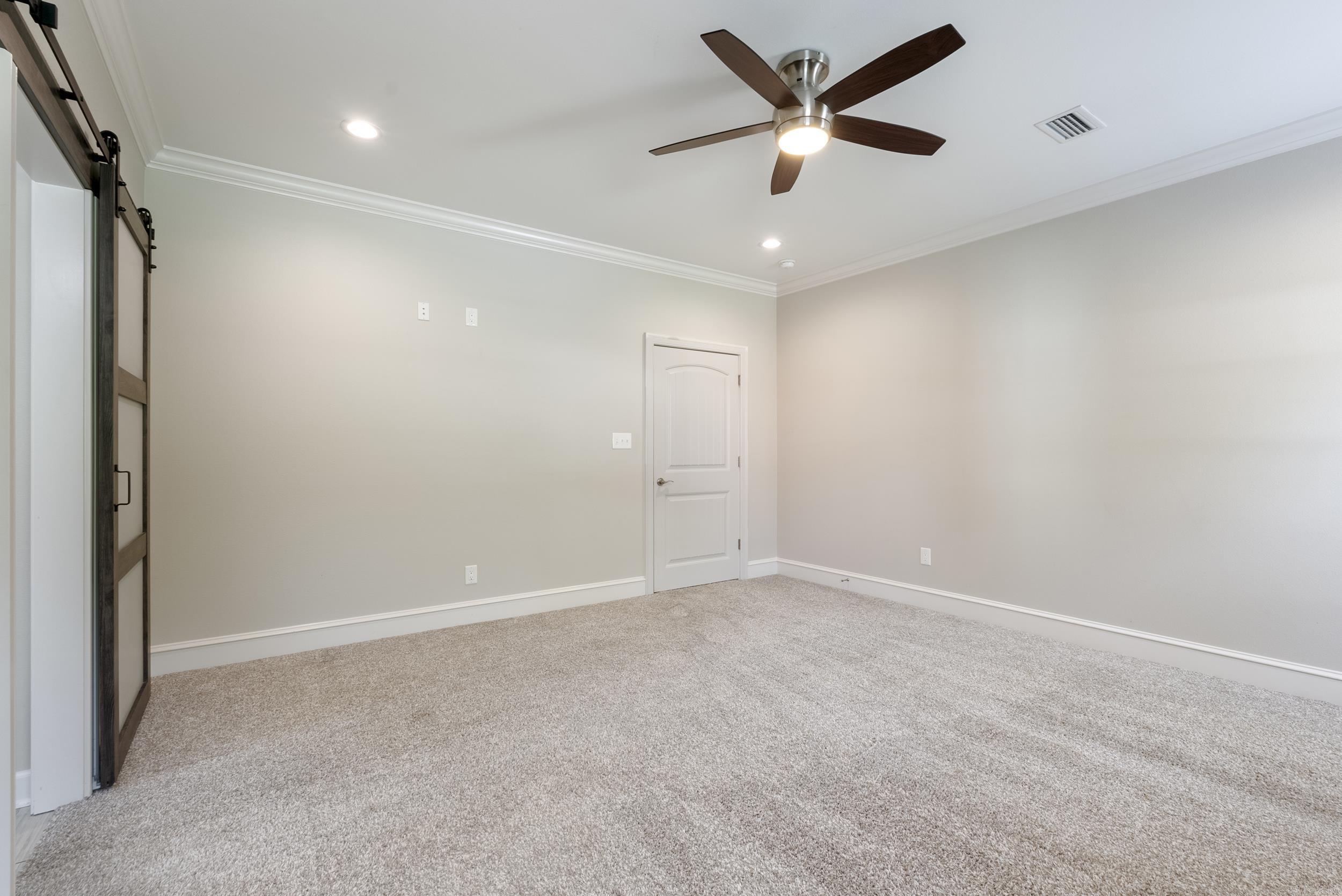 HENDRICKSON ACRES - Residential