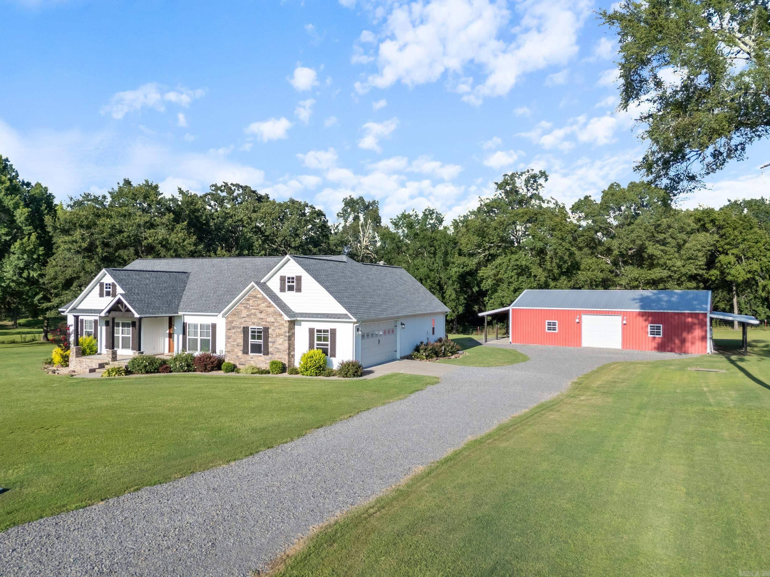 HENDRICKSON ACRES - Residential