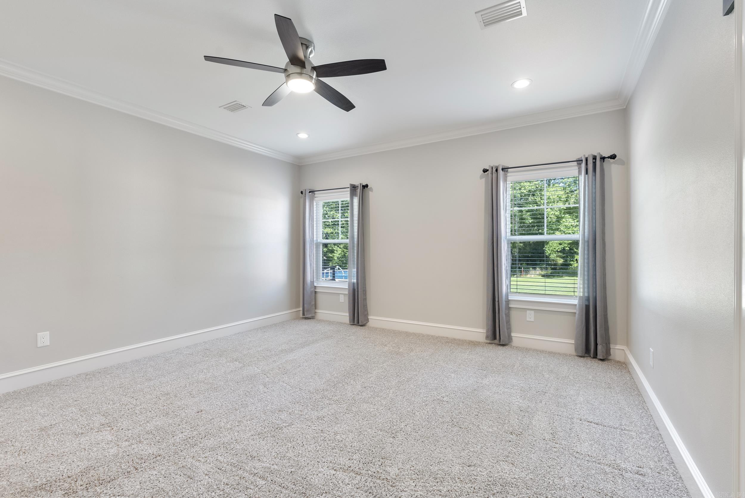 HENDRICKSON ACRES - Residential