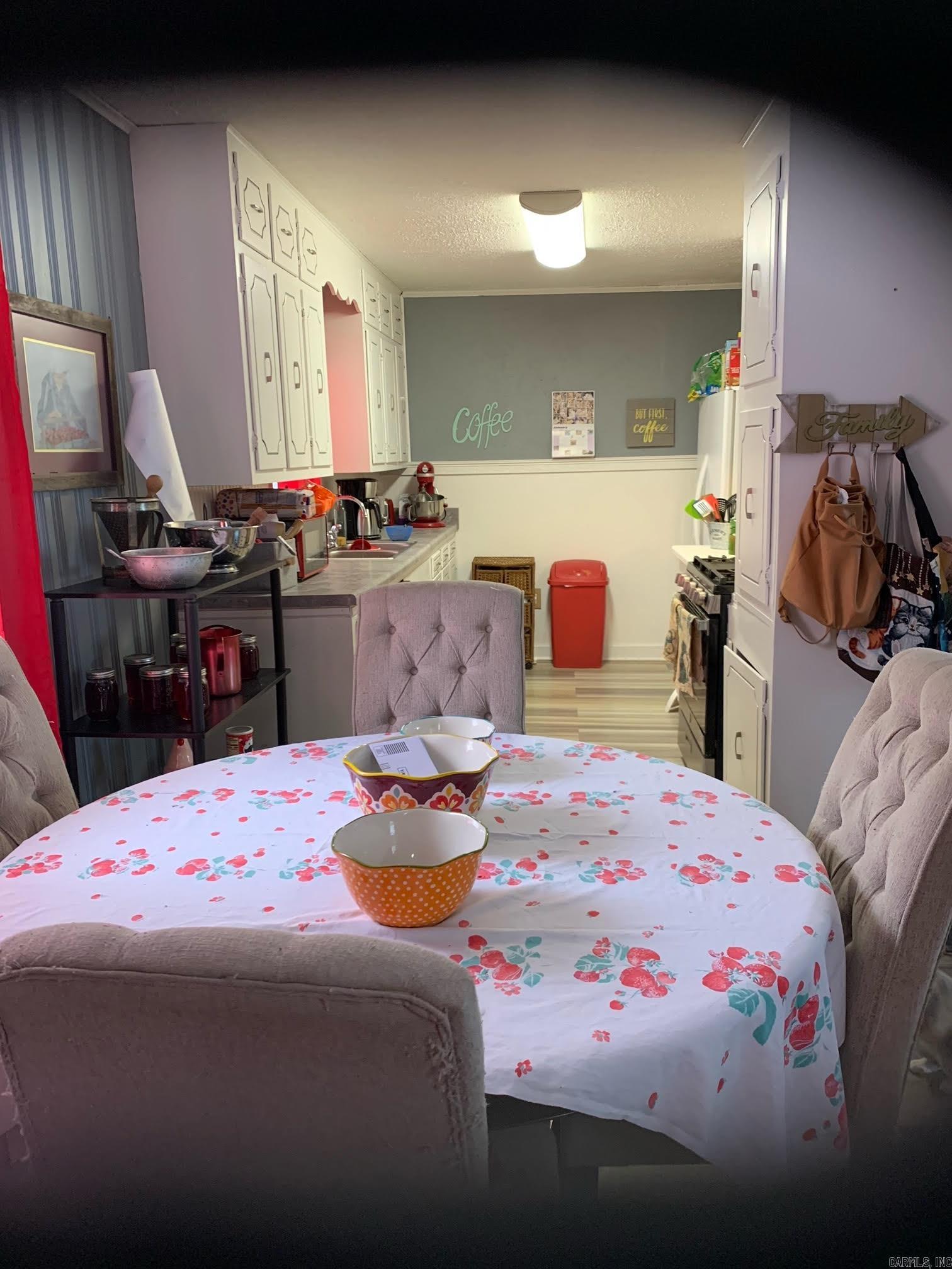 ANDREWS - Residential