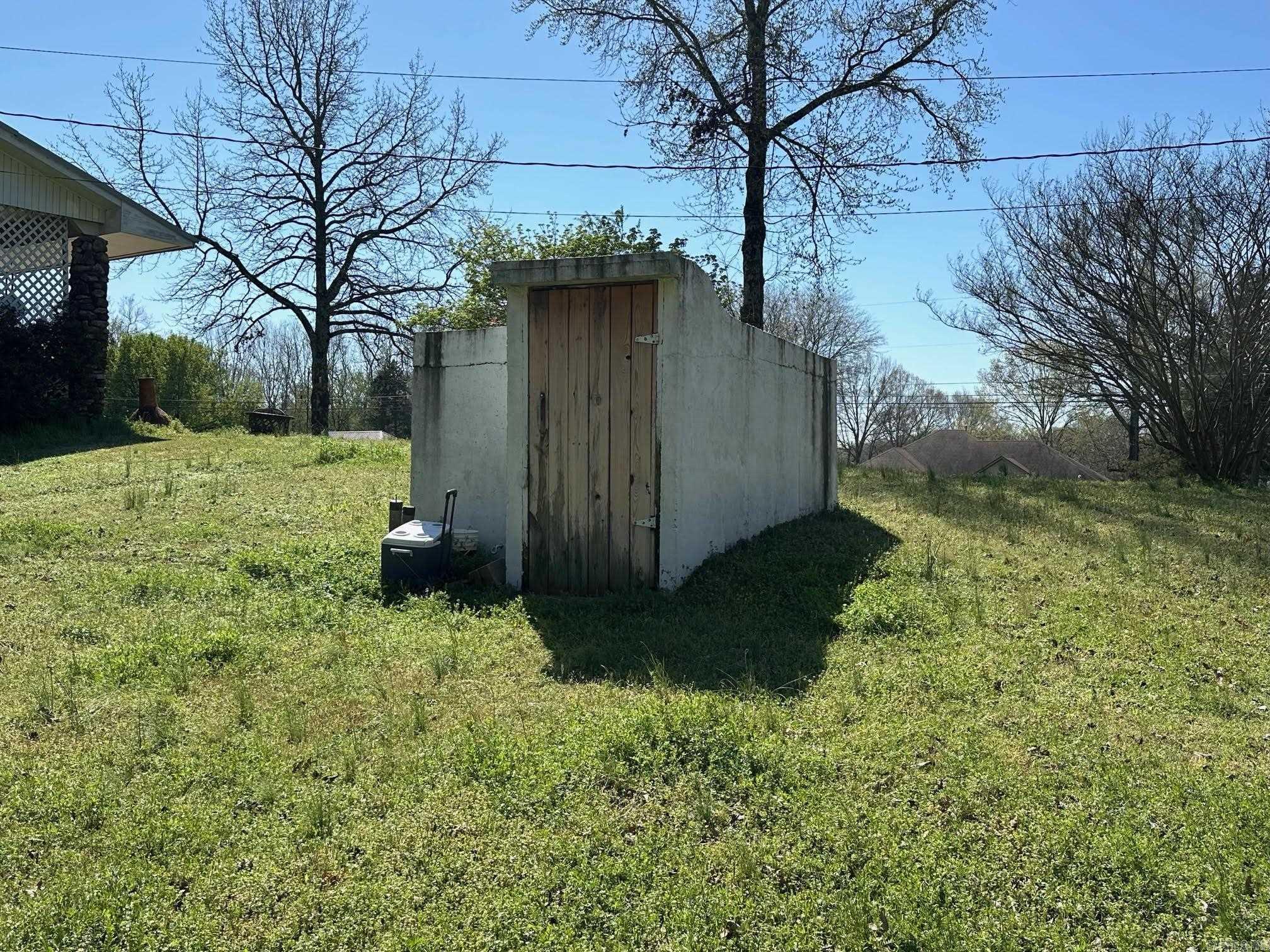 ANDREWS - Residential