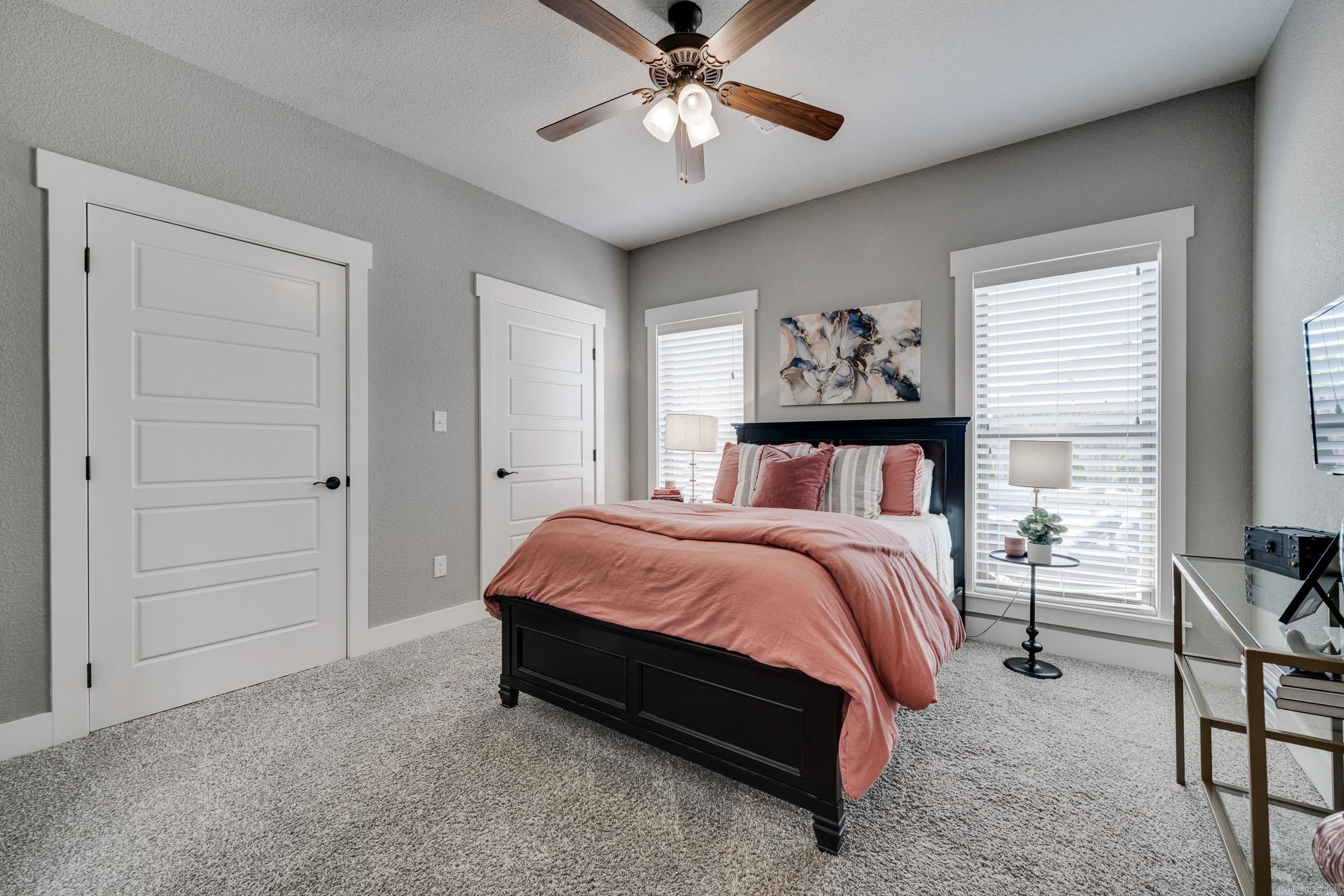 SALEM WOODS - Residential