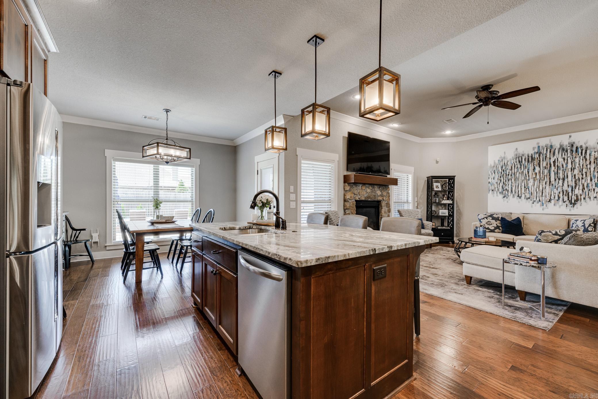 SALEM WOODS - Residential