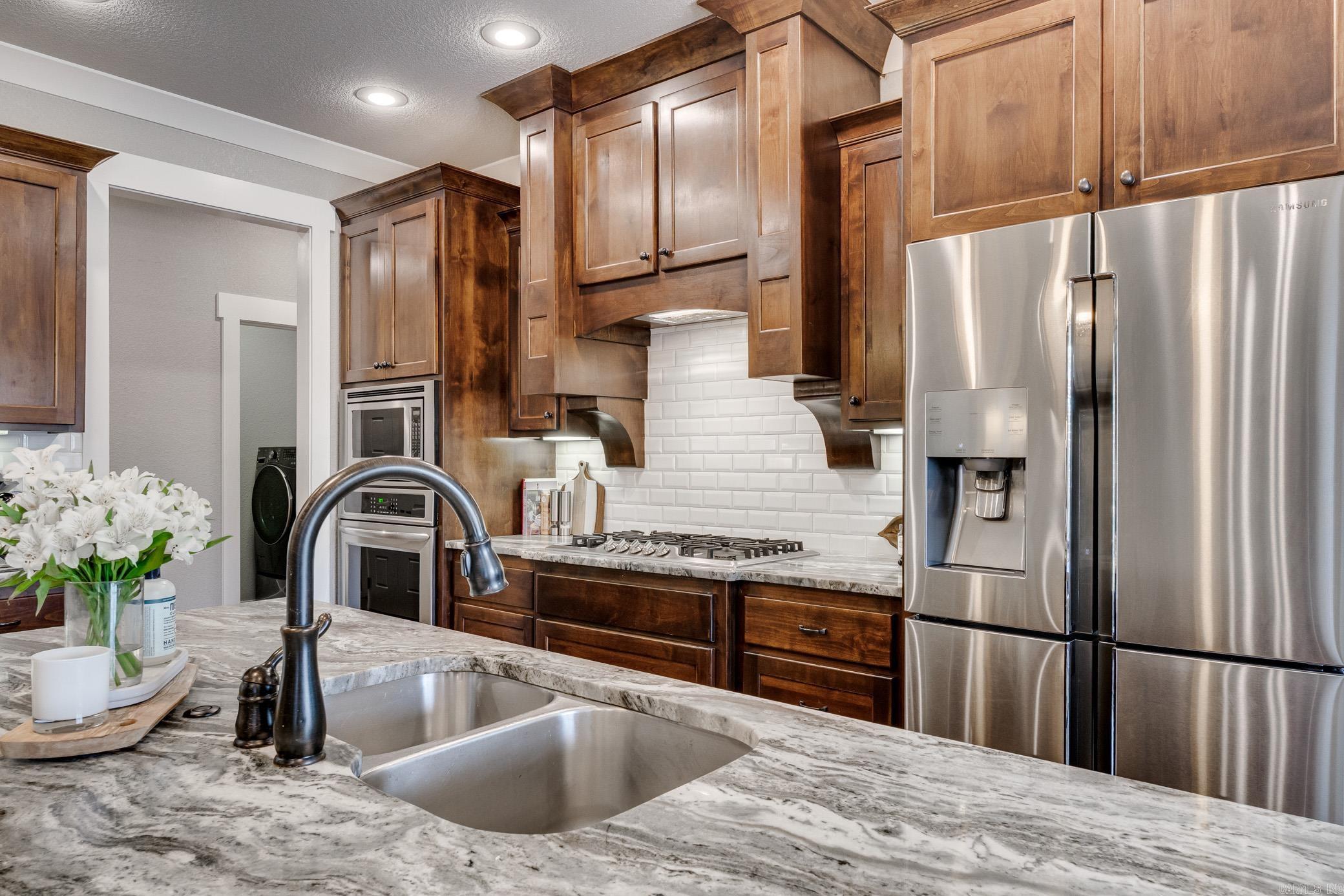 SALEM WOODS - Residential