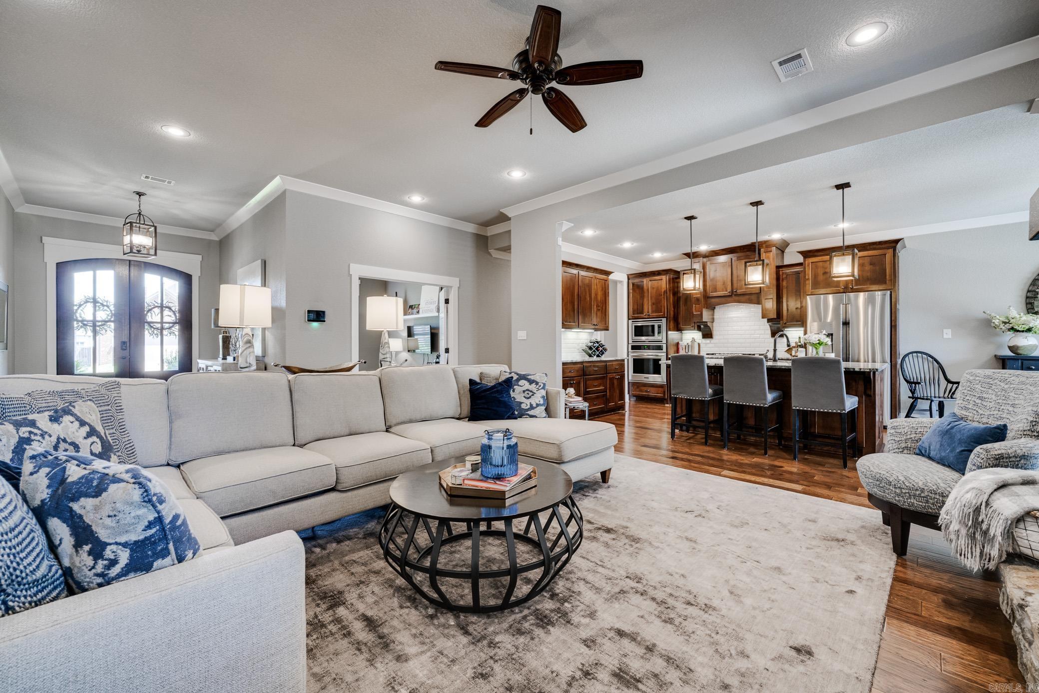 SALEM WOODS - Residential