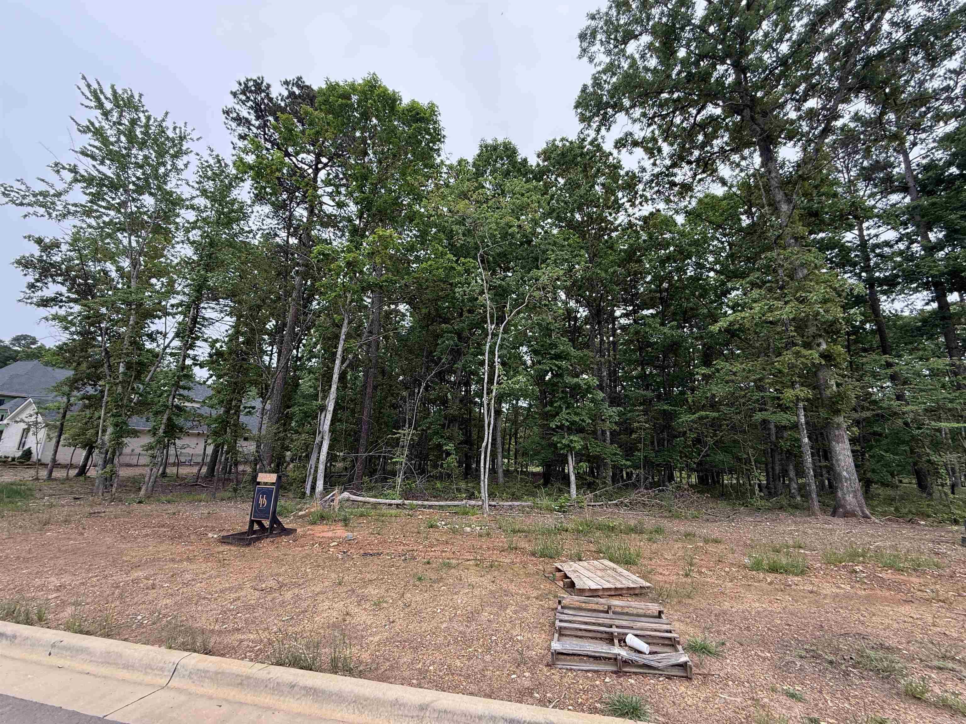 CHENAL VALLEY "MIRAMONT CIRCLE" - Land