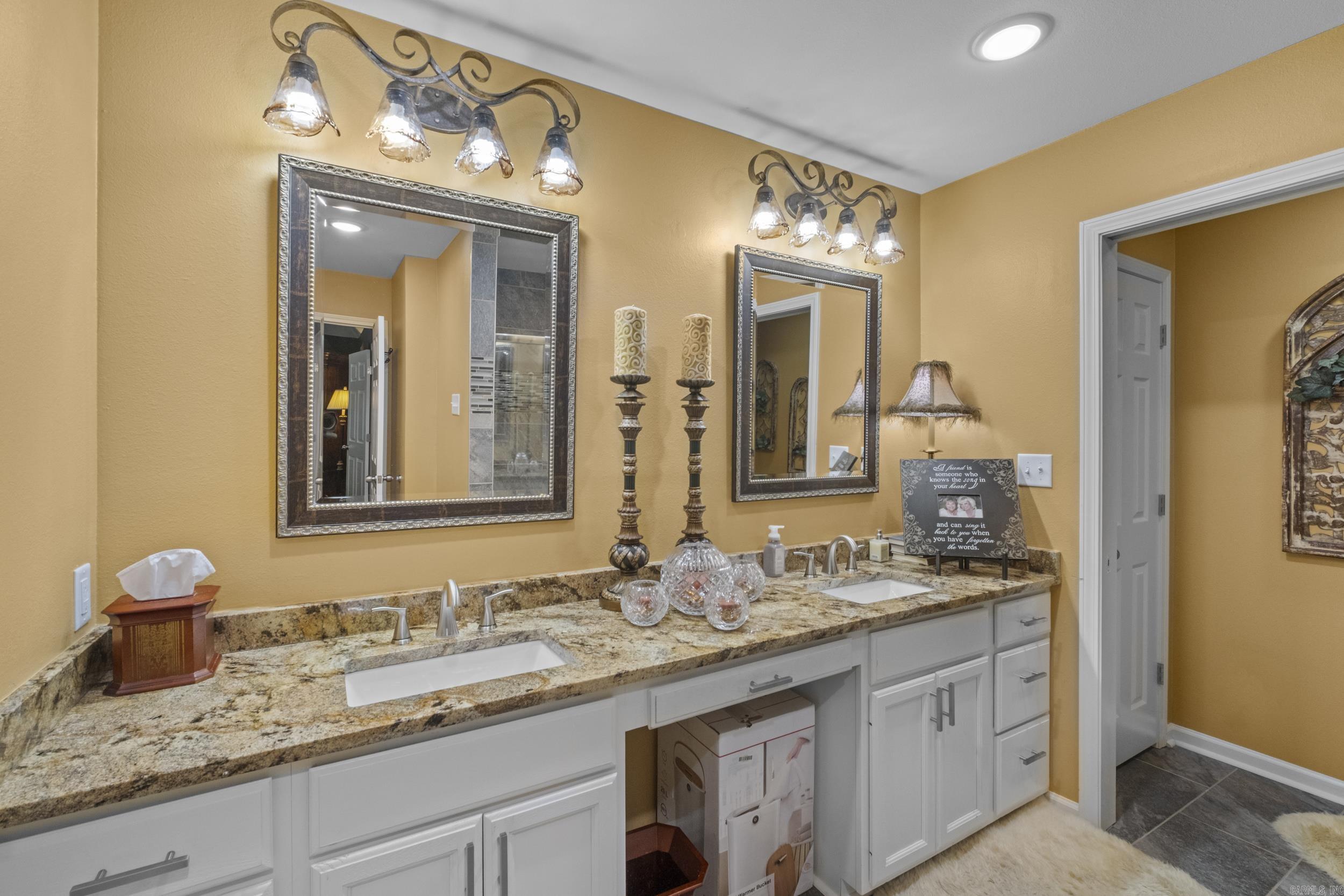 COUNTRY SQUIRE ADD - Residential