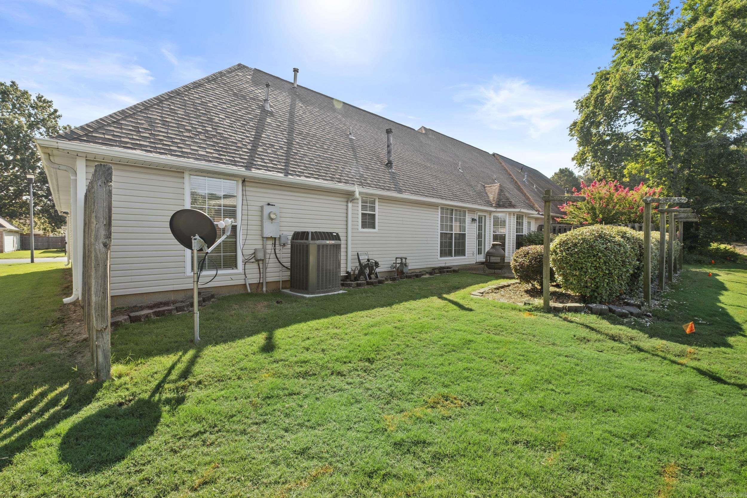 COUNTRY SQUIRE ADD - Residential