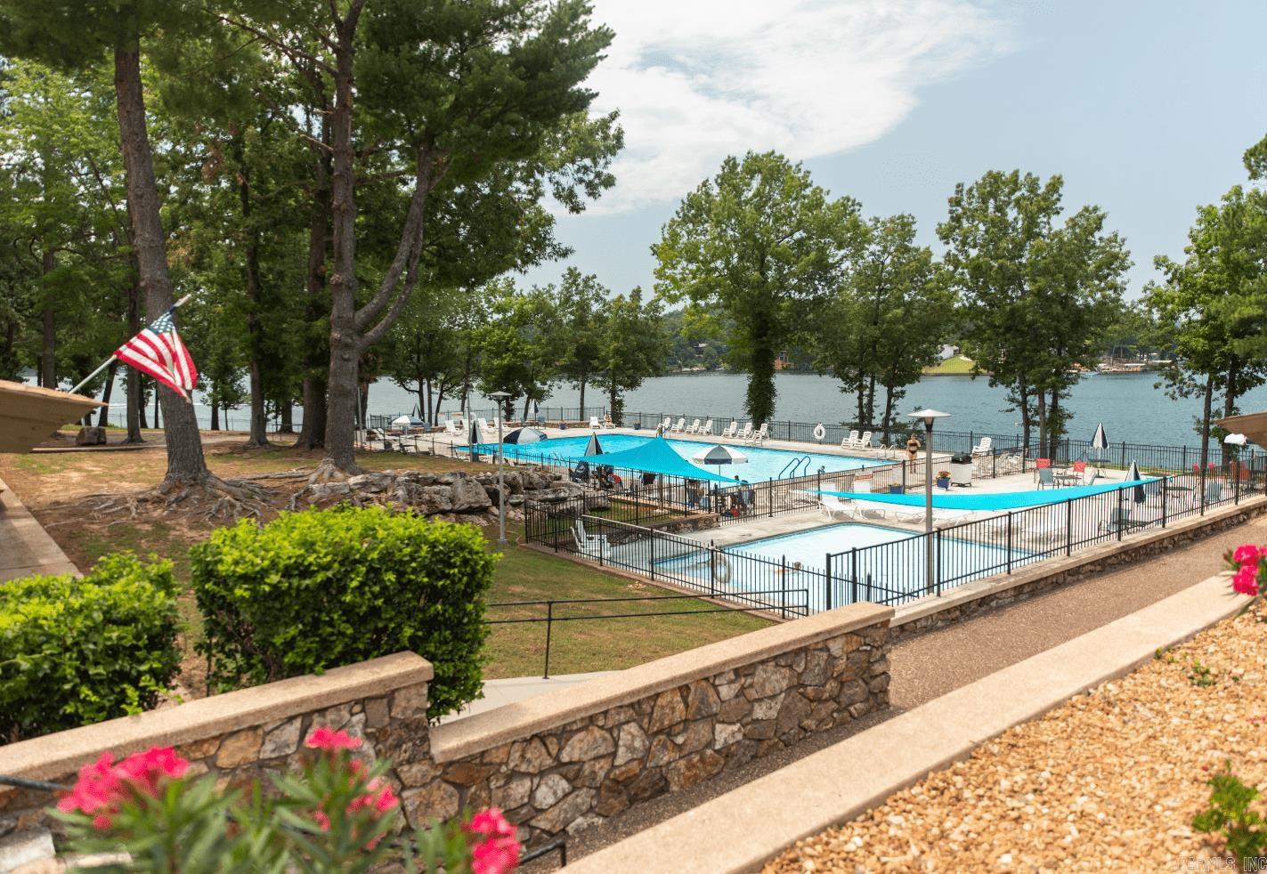 Navajo Second - Land