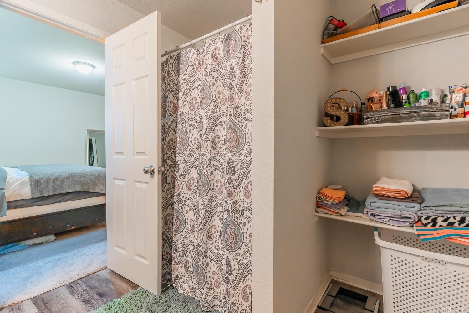 BROOKLAND HILLS - Residential