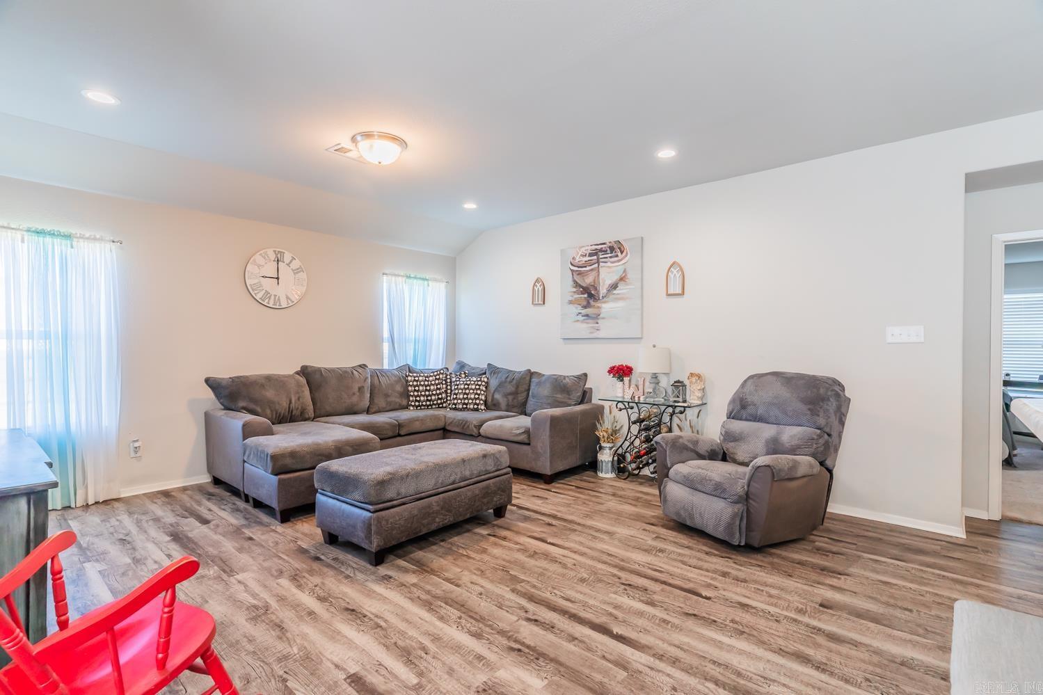 BROOKLAND HILLS - Residential